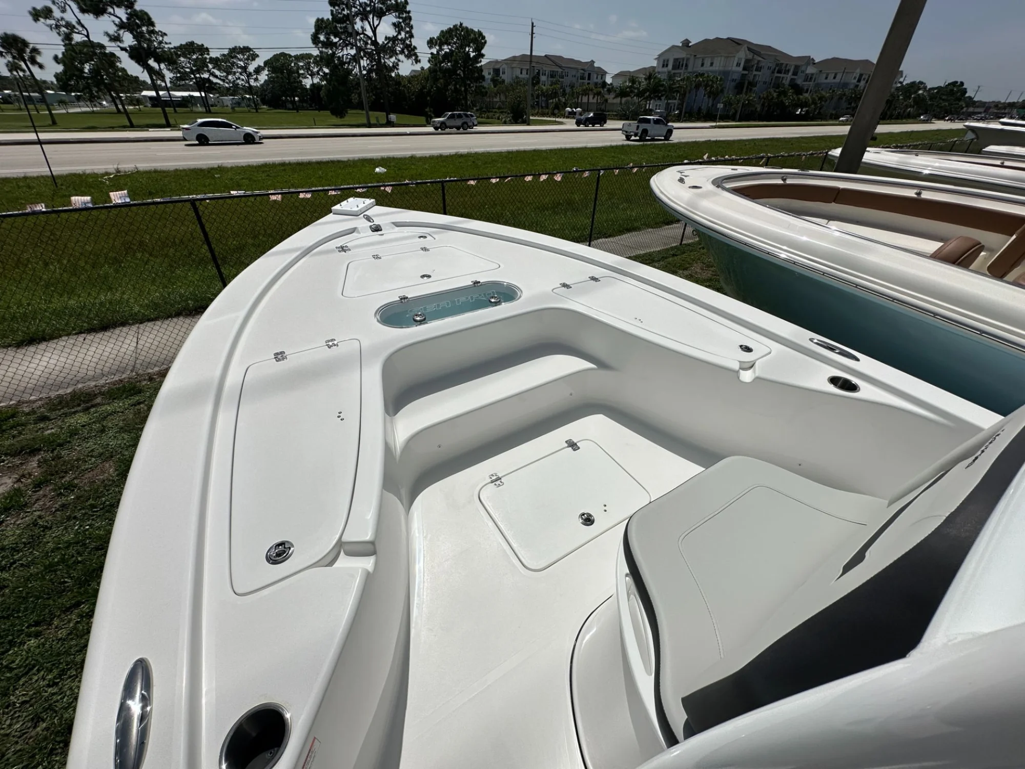 2026 Sea Pro 250 Bay - Image 5