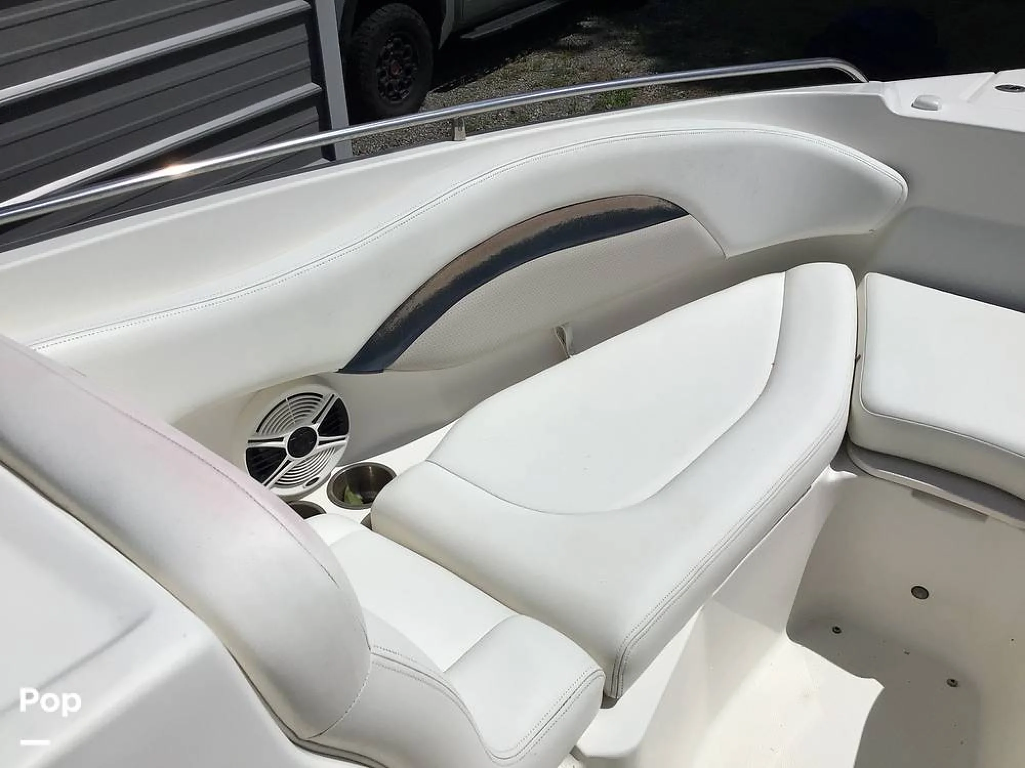 2010 Chaparral 256 SSX - Image 5