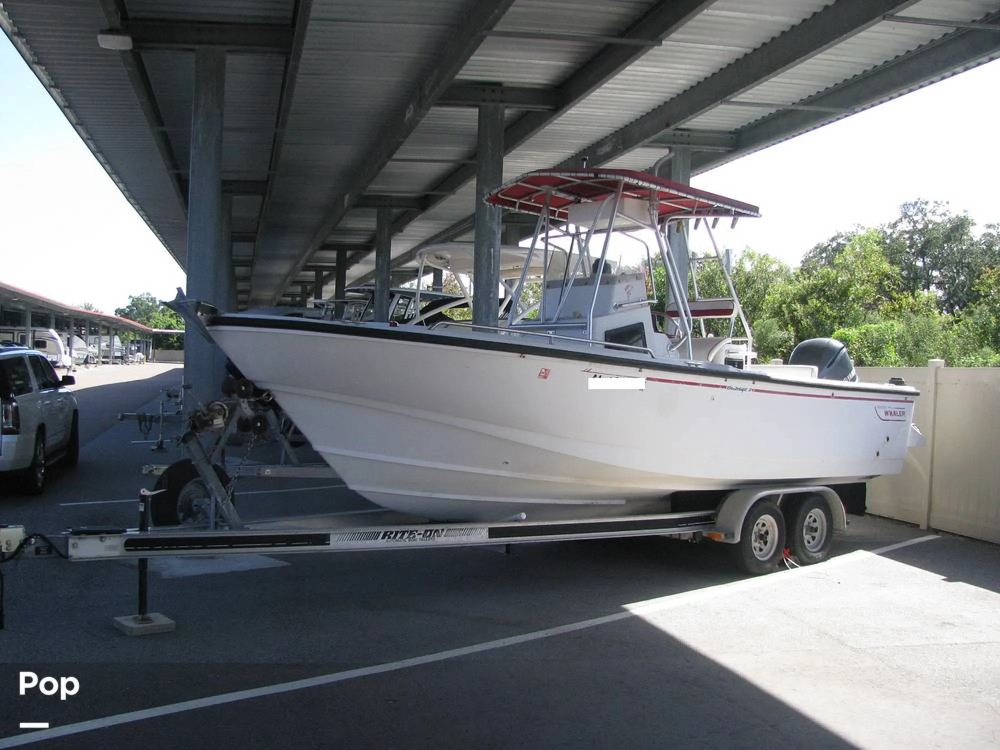 1995 Boston Whaler 24 Outrage - Image 2