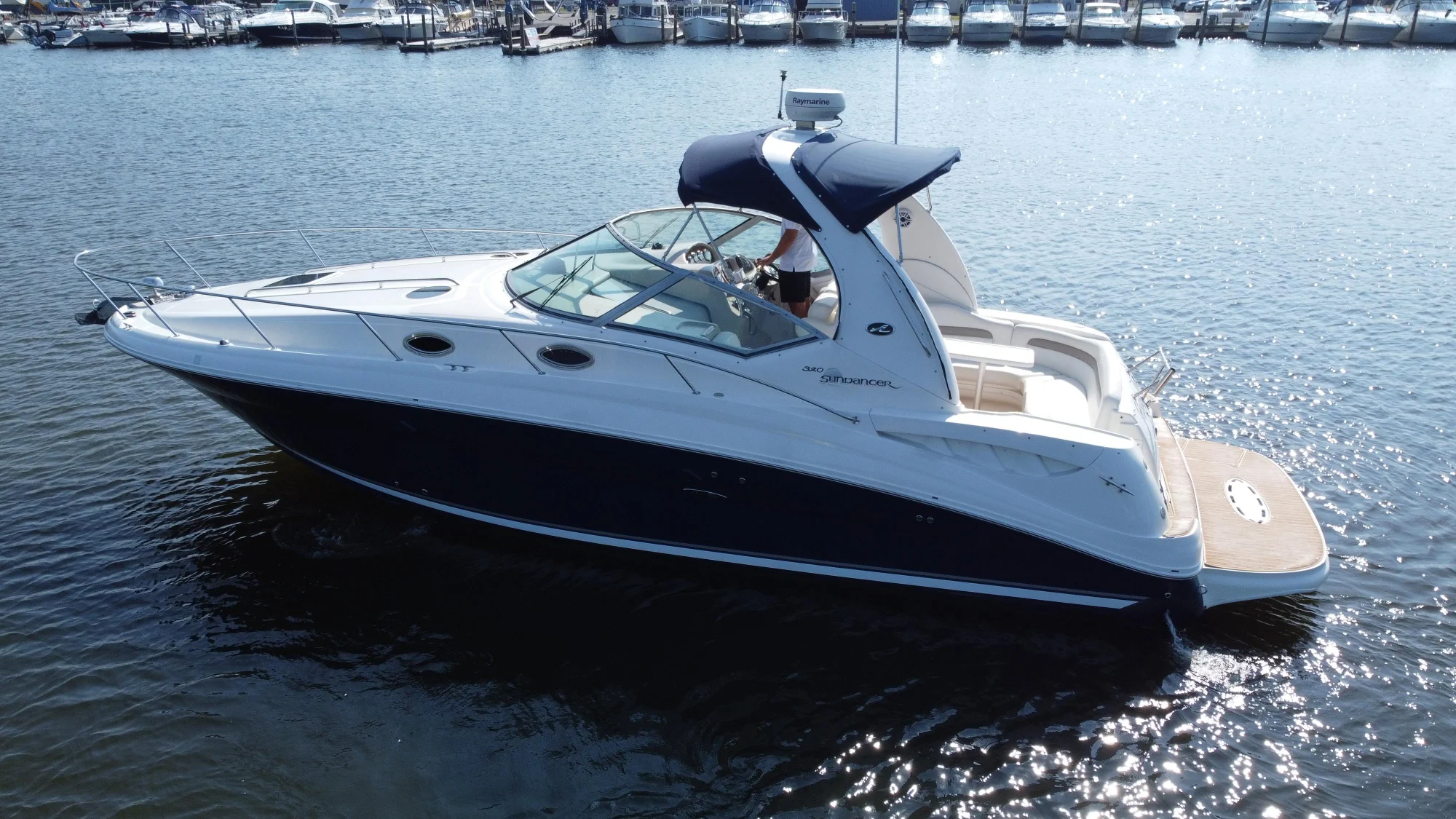 2004 Sea Ray Sundancer 320 - Main Image