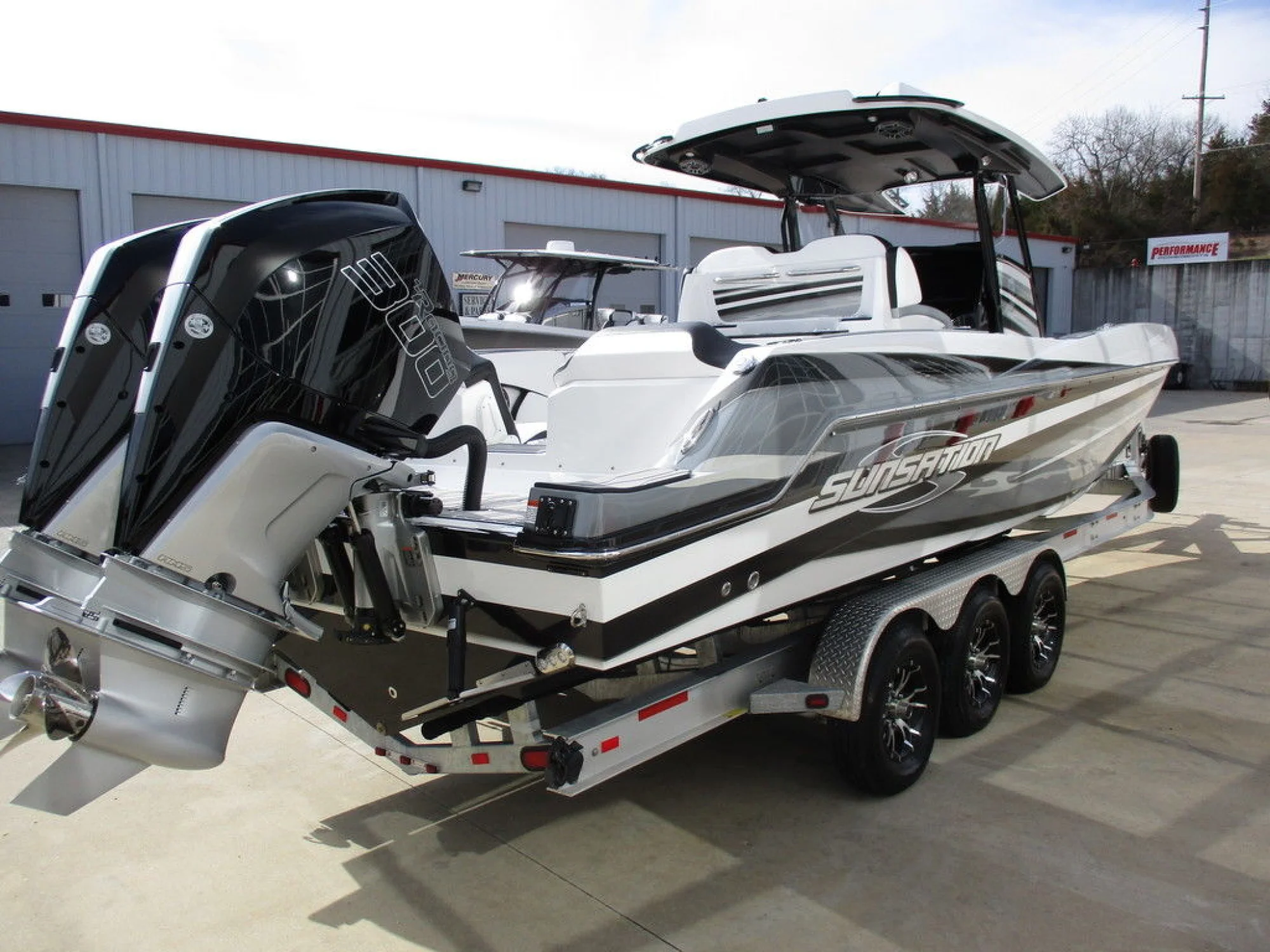 Sunsation Powerboats 32CCX - Image 5