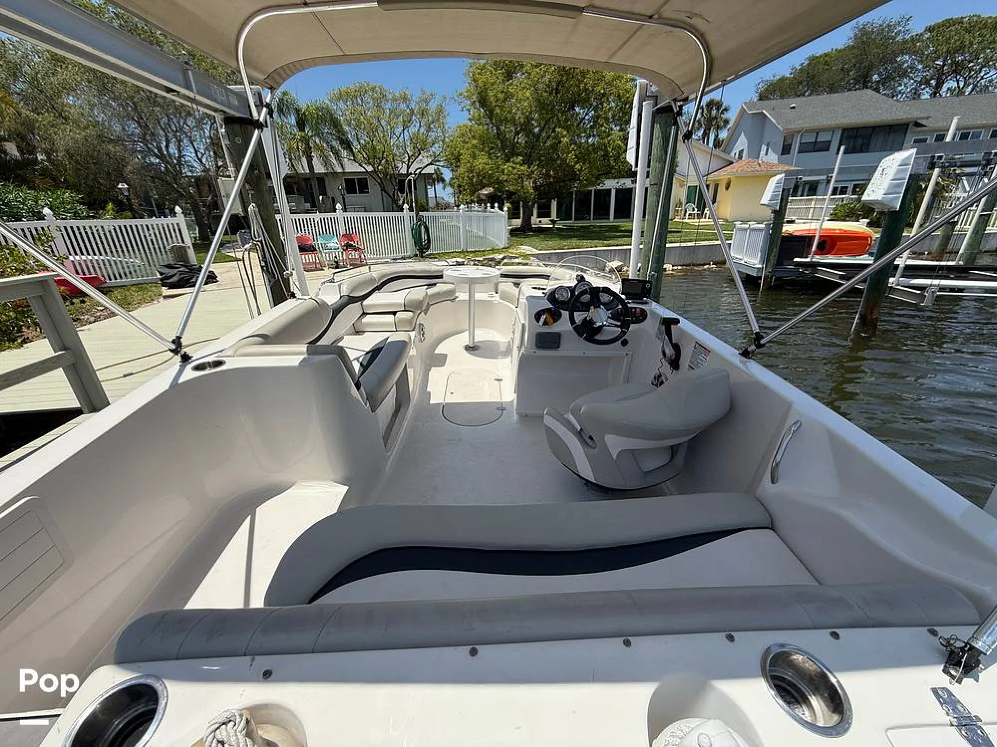 2020 Starcraft Limited 1915 OB - Image 2