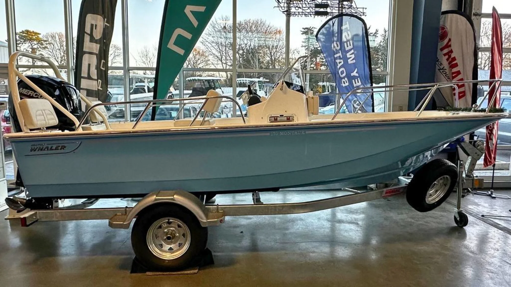 Boston Whaler 170 Montauk - Main Image