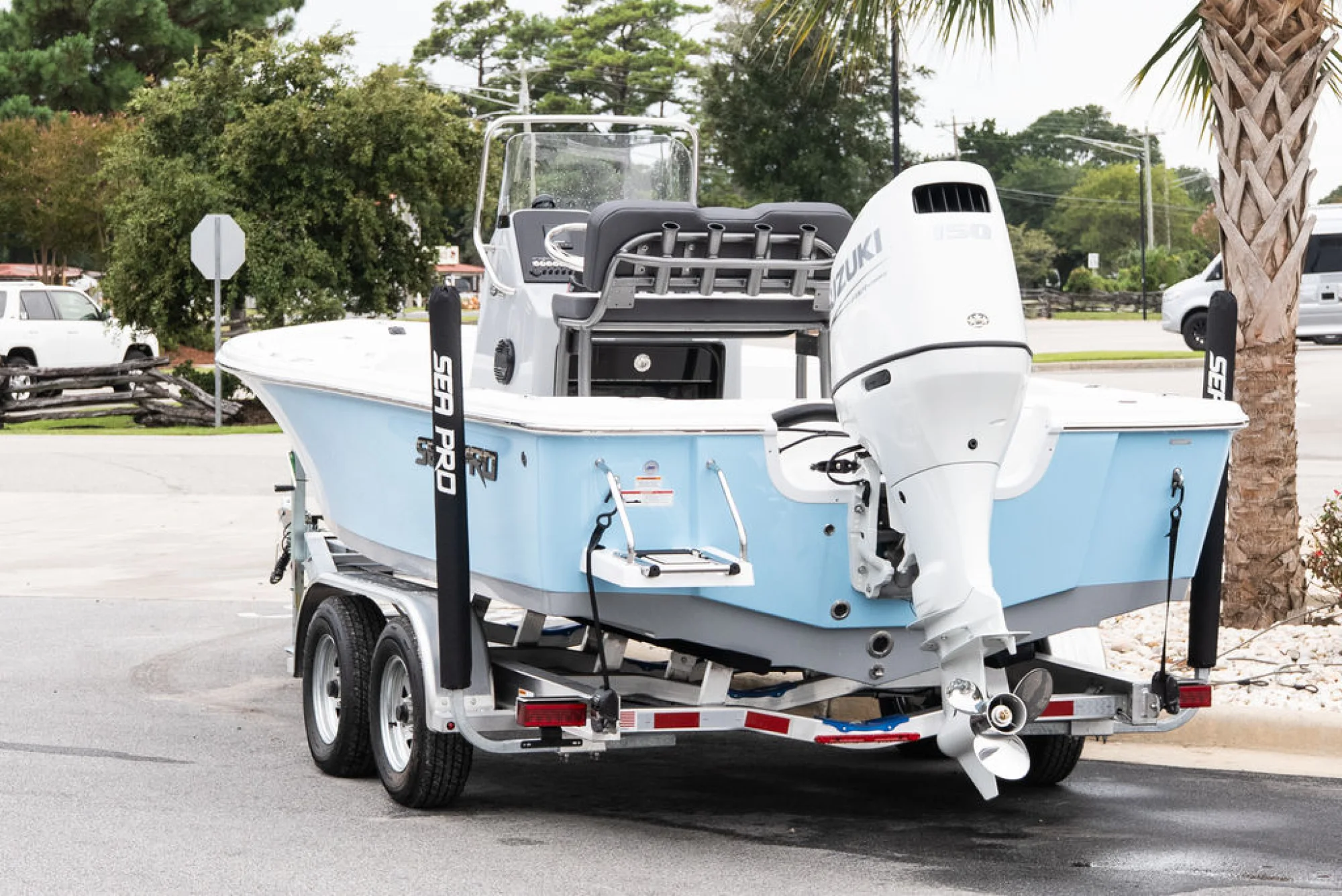 Sea Pro 210DLX - Image 4