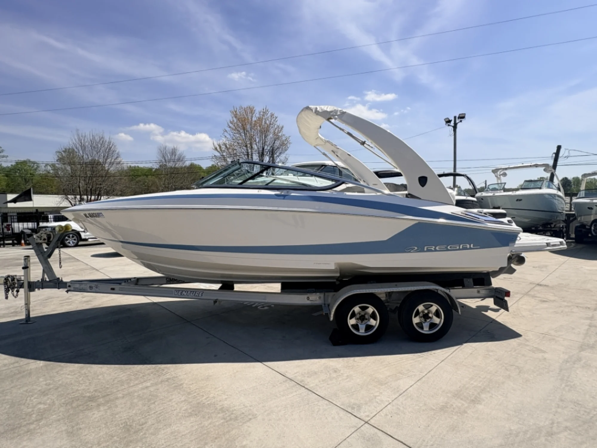 2017 Regal 2300 - Image 2