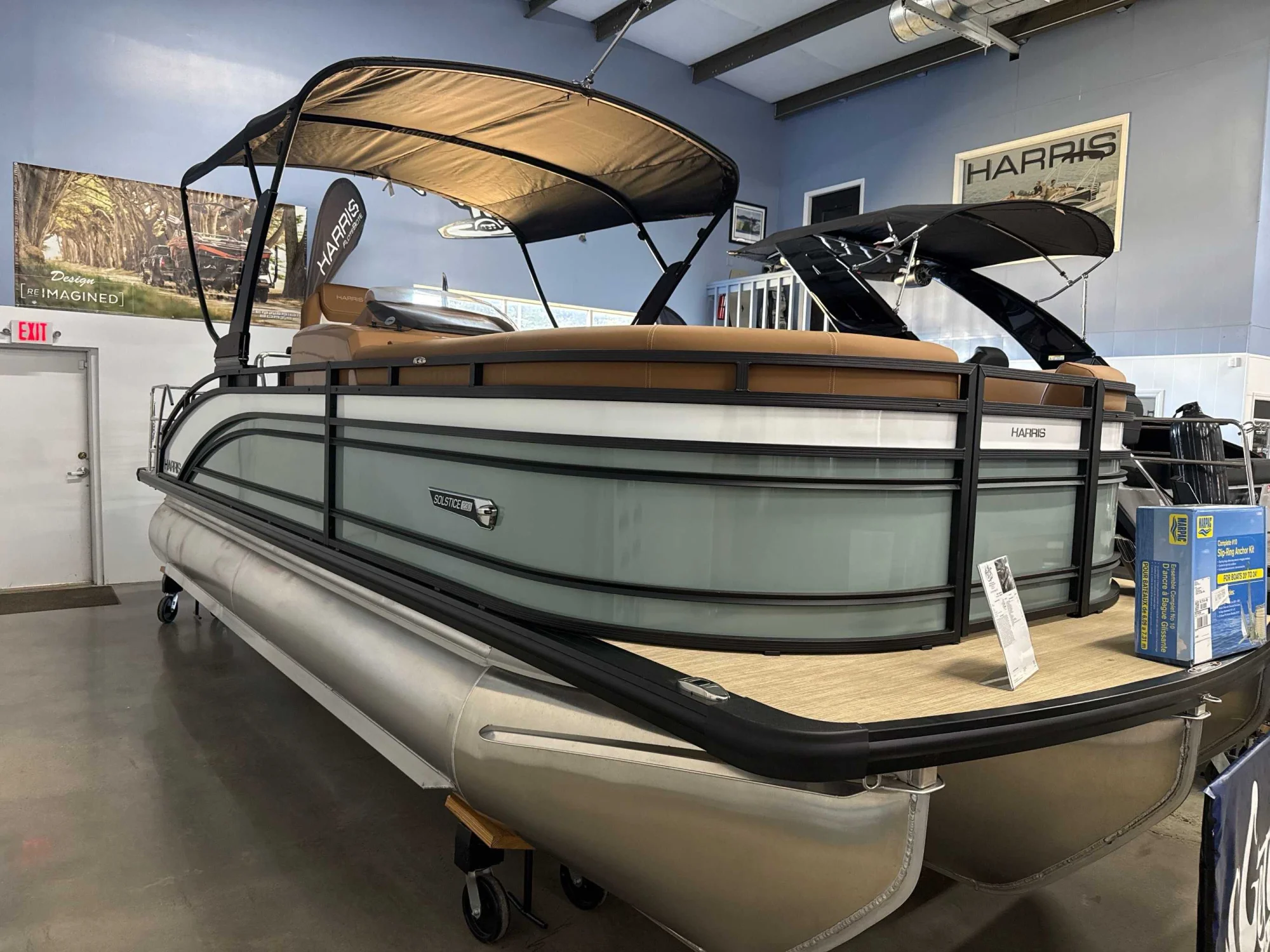 2025 Harris Solstice 230 - Main Image