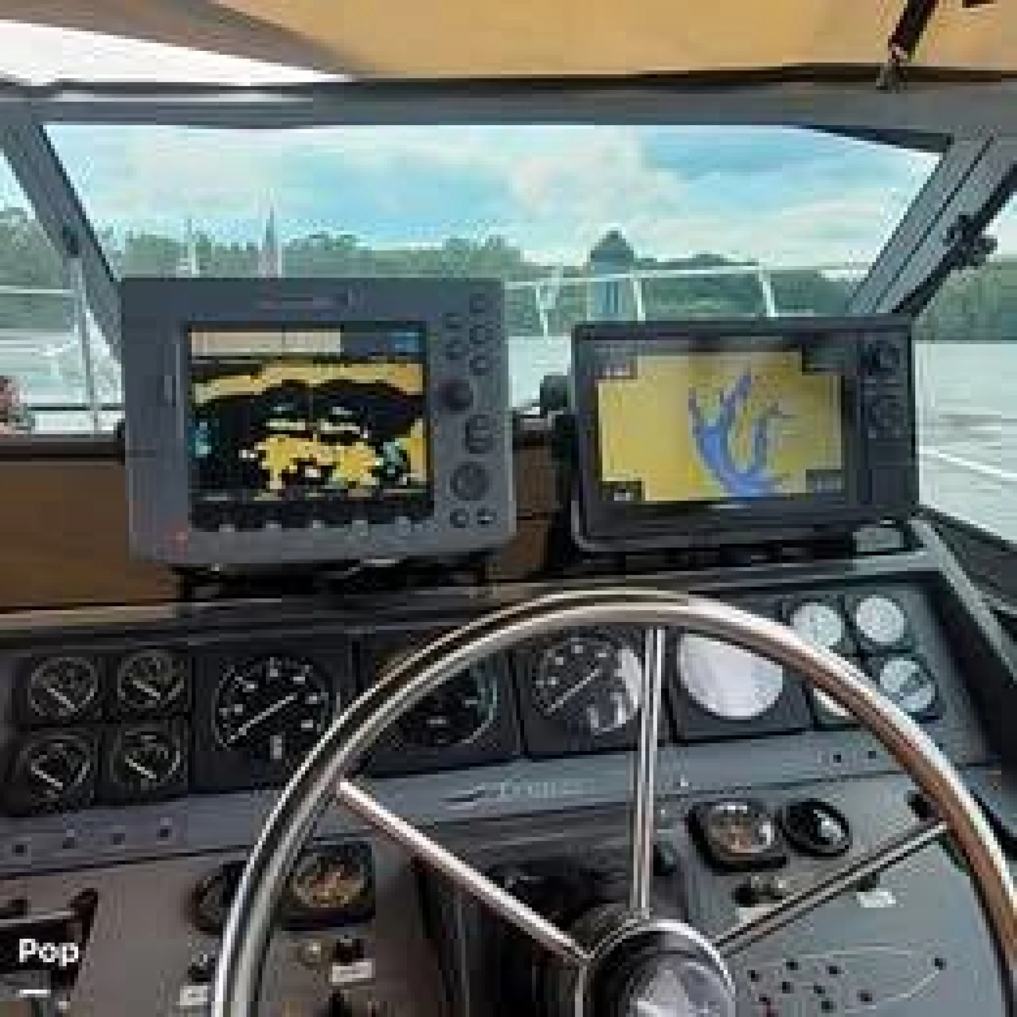 1989 Cruisers Yachts Espirit 3670 - Image 5