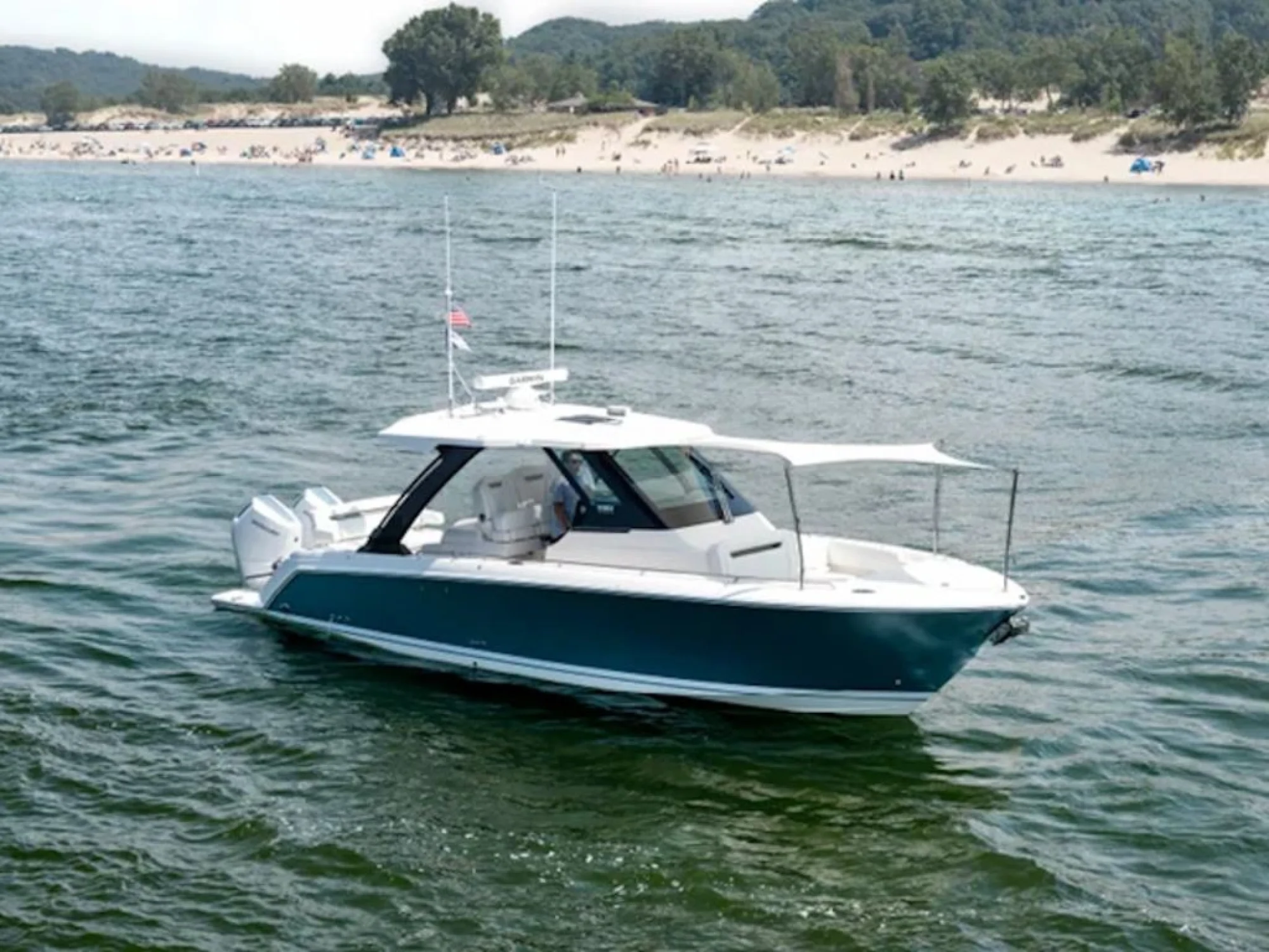 Tiara Yachts 34LS - Image 3