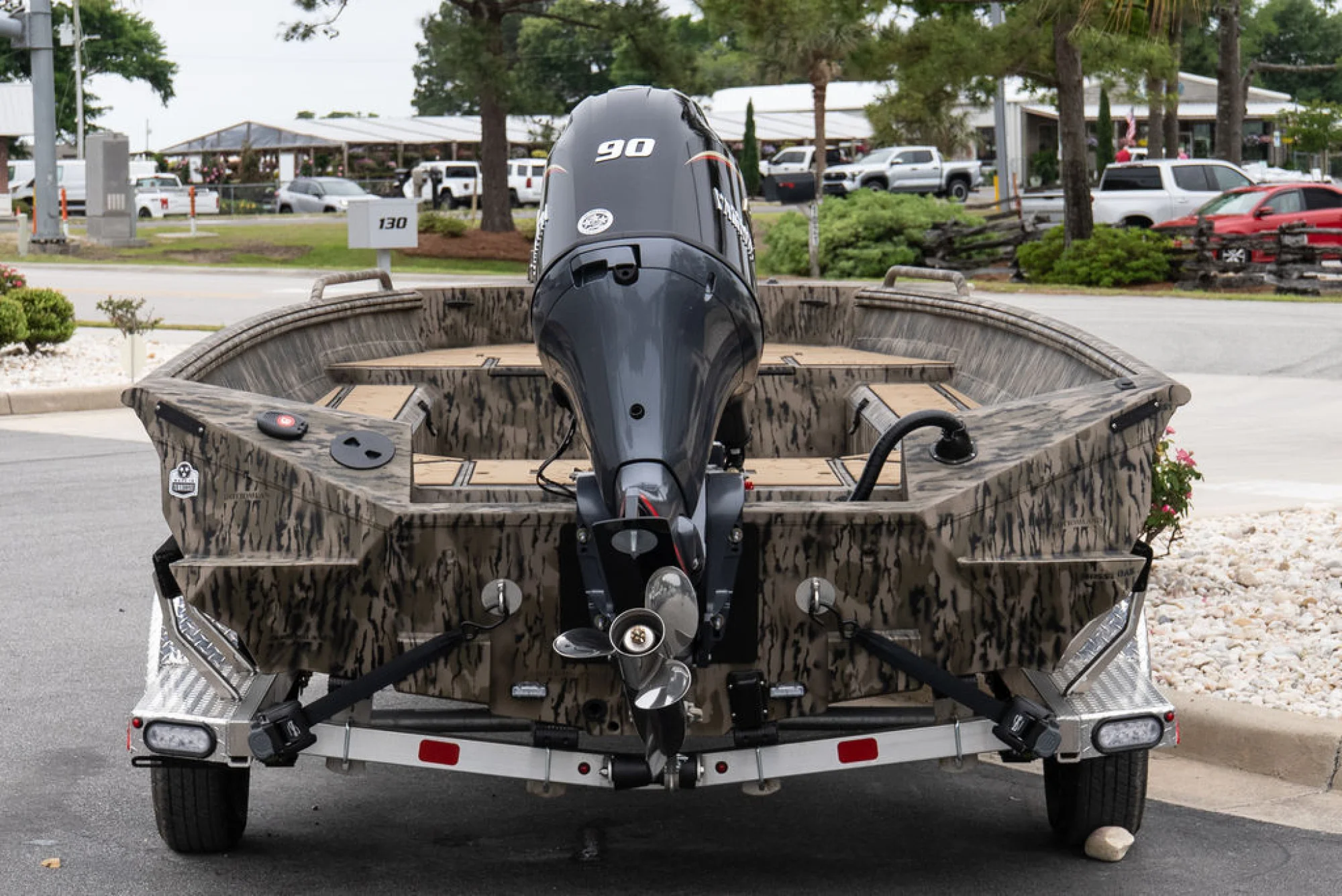 EXCEL TOMAHAWK 183 TILLER - Image 4