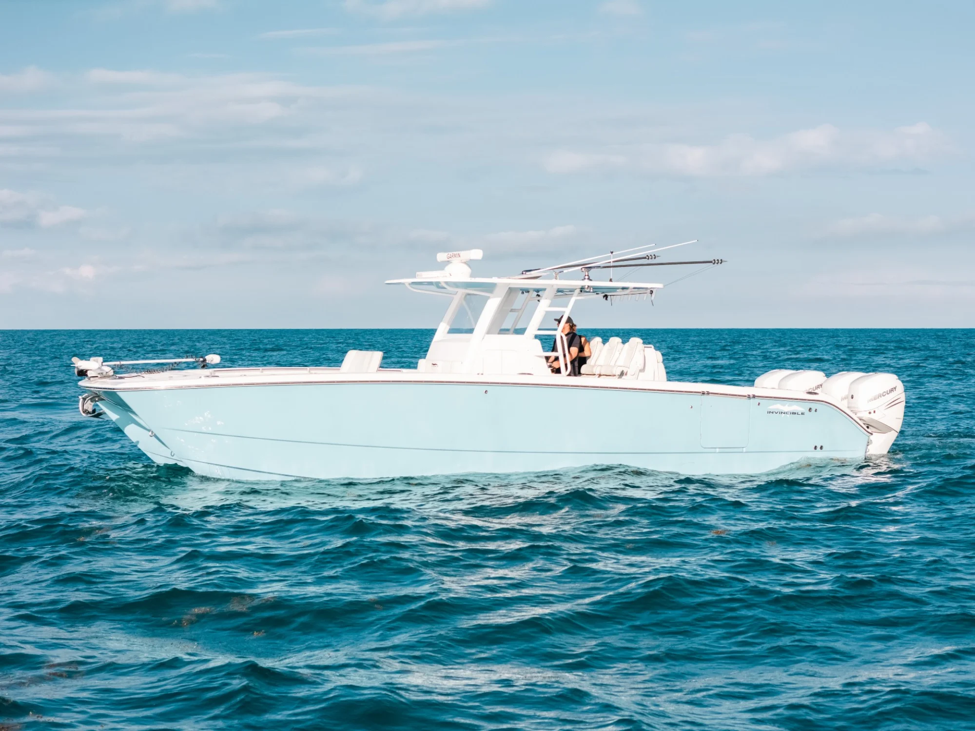 2021 Invincible 37 CAT - Image 4