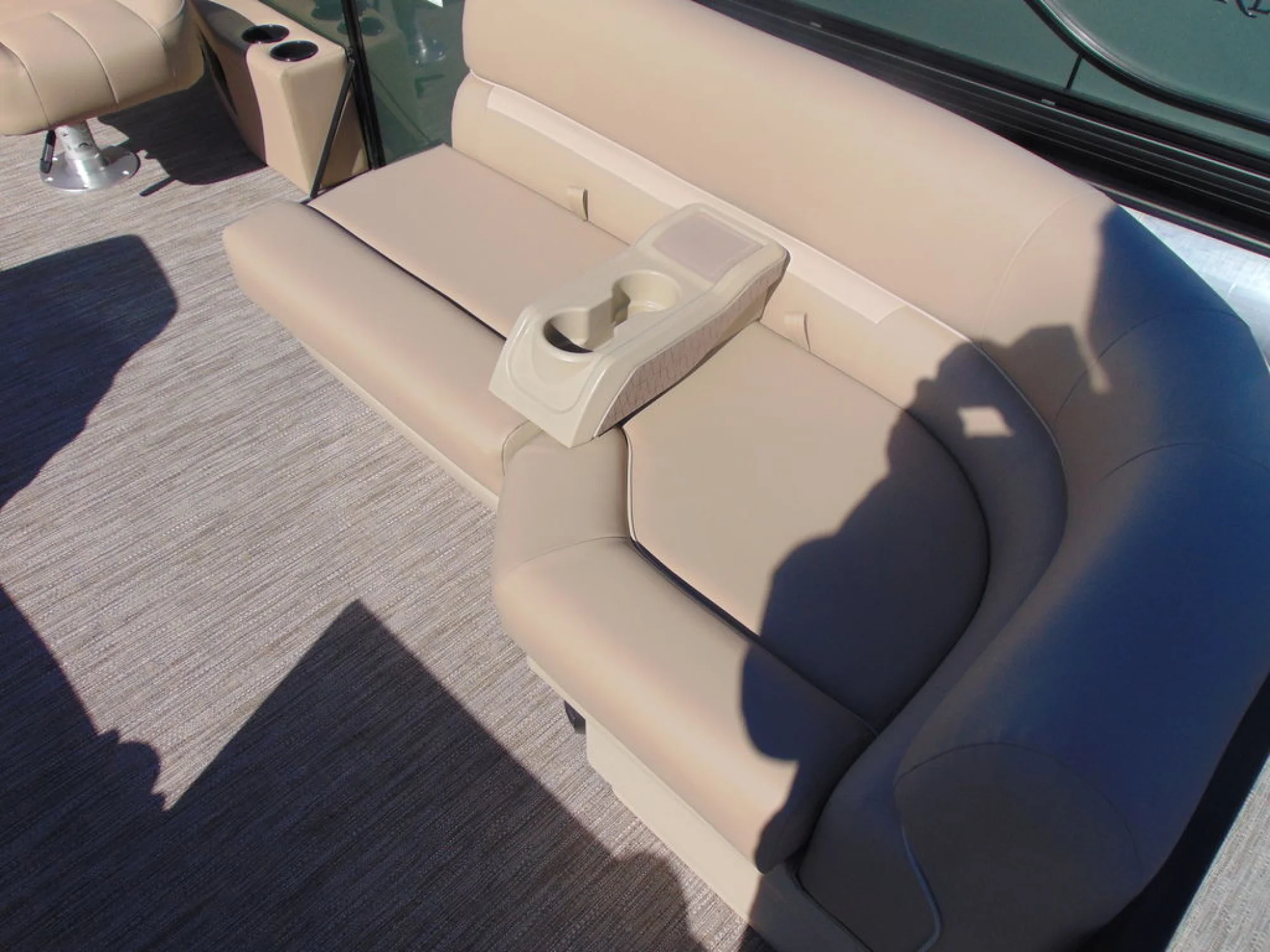 Godfrey Pontoons Xperience 2086 SBX 25 in. Package - Image 5