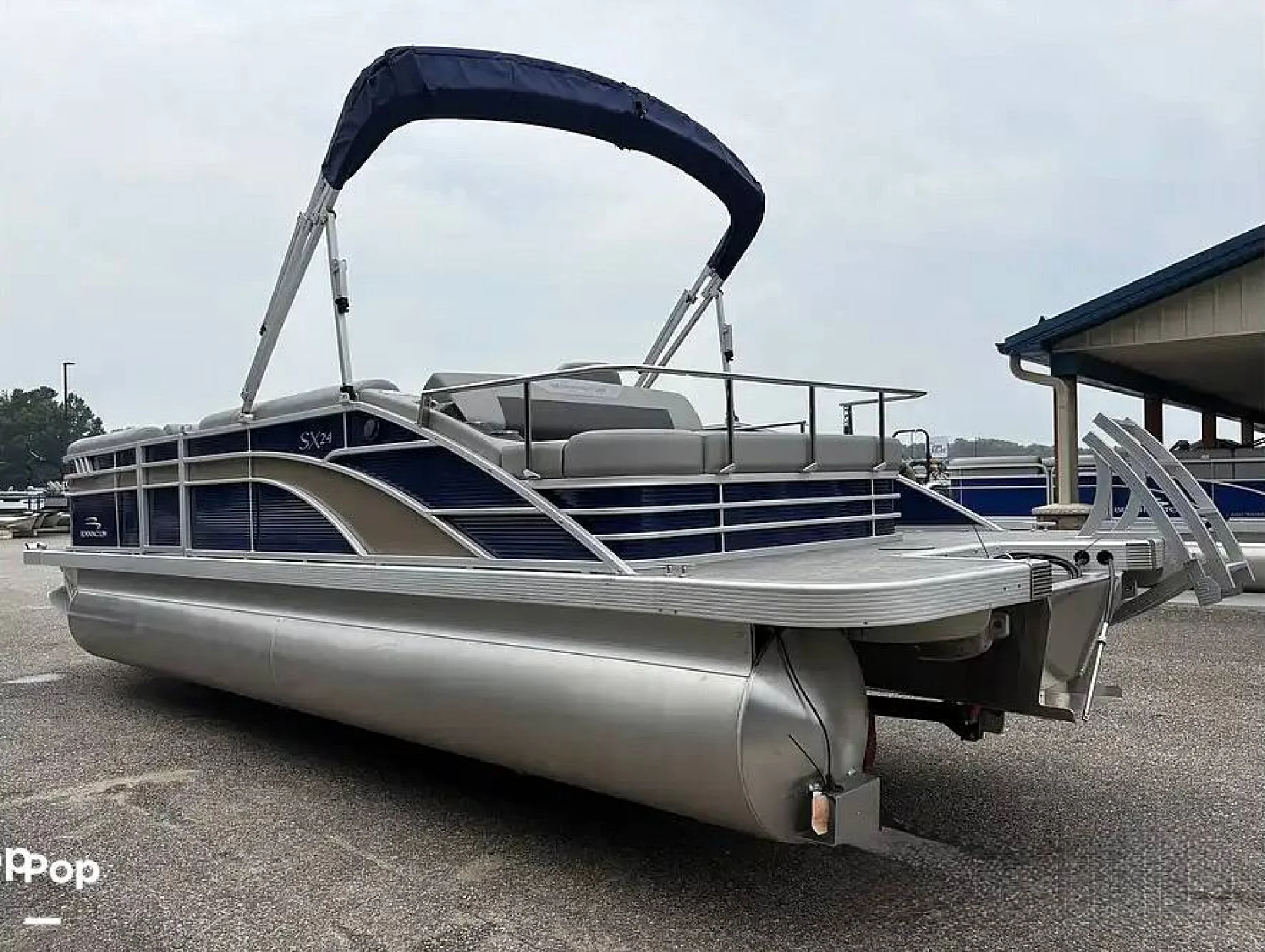 2023 Bennington 24SXSB - Image 3