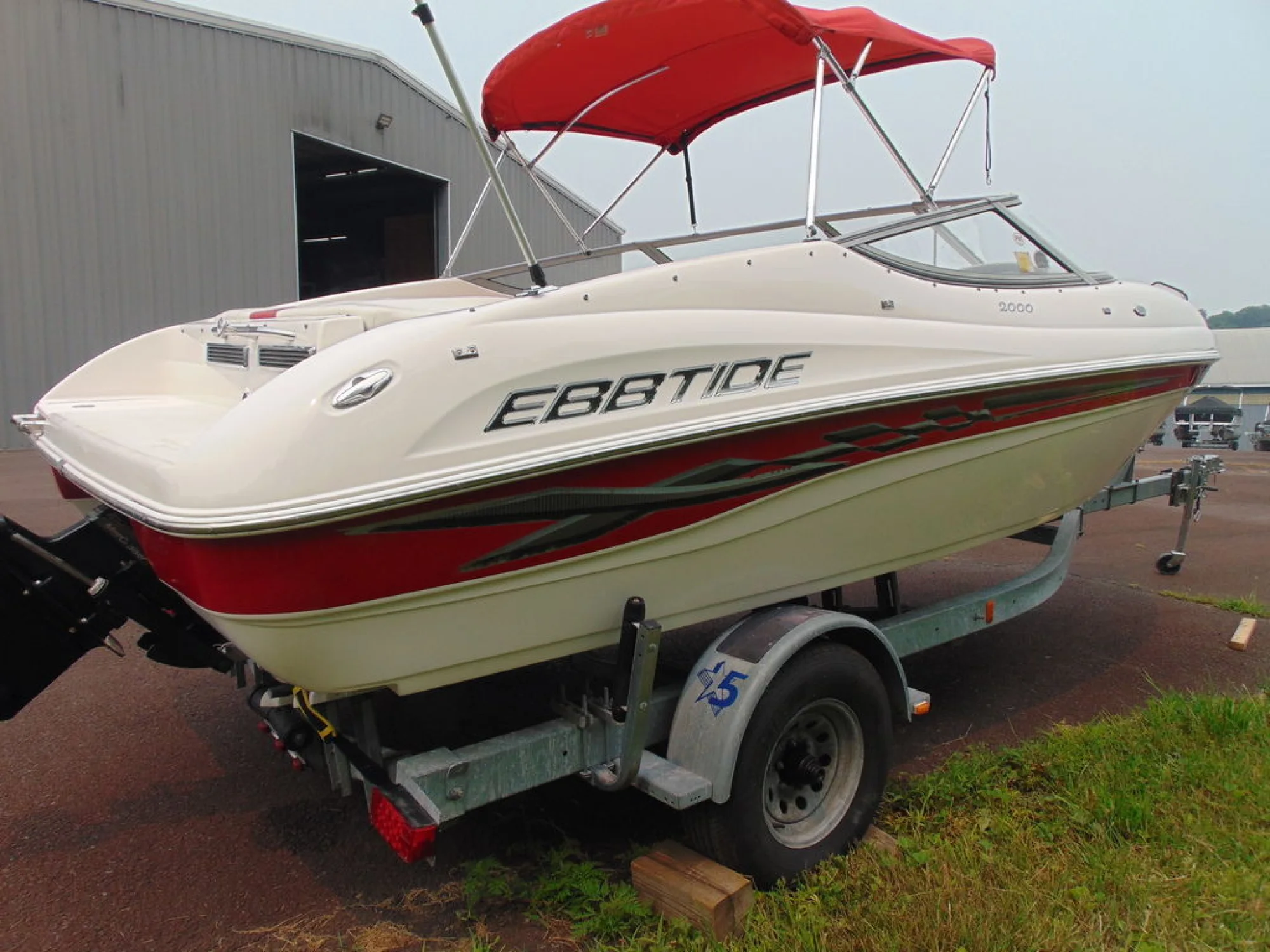 Ebbtide 2000 Bow Rider - Image 5