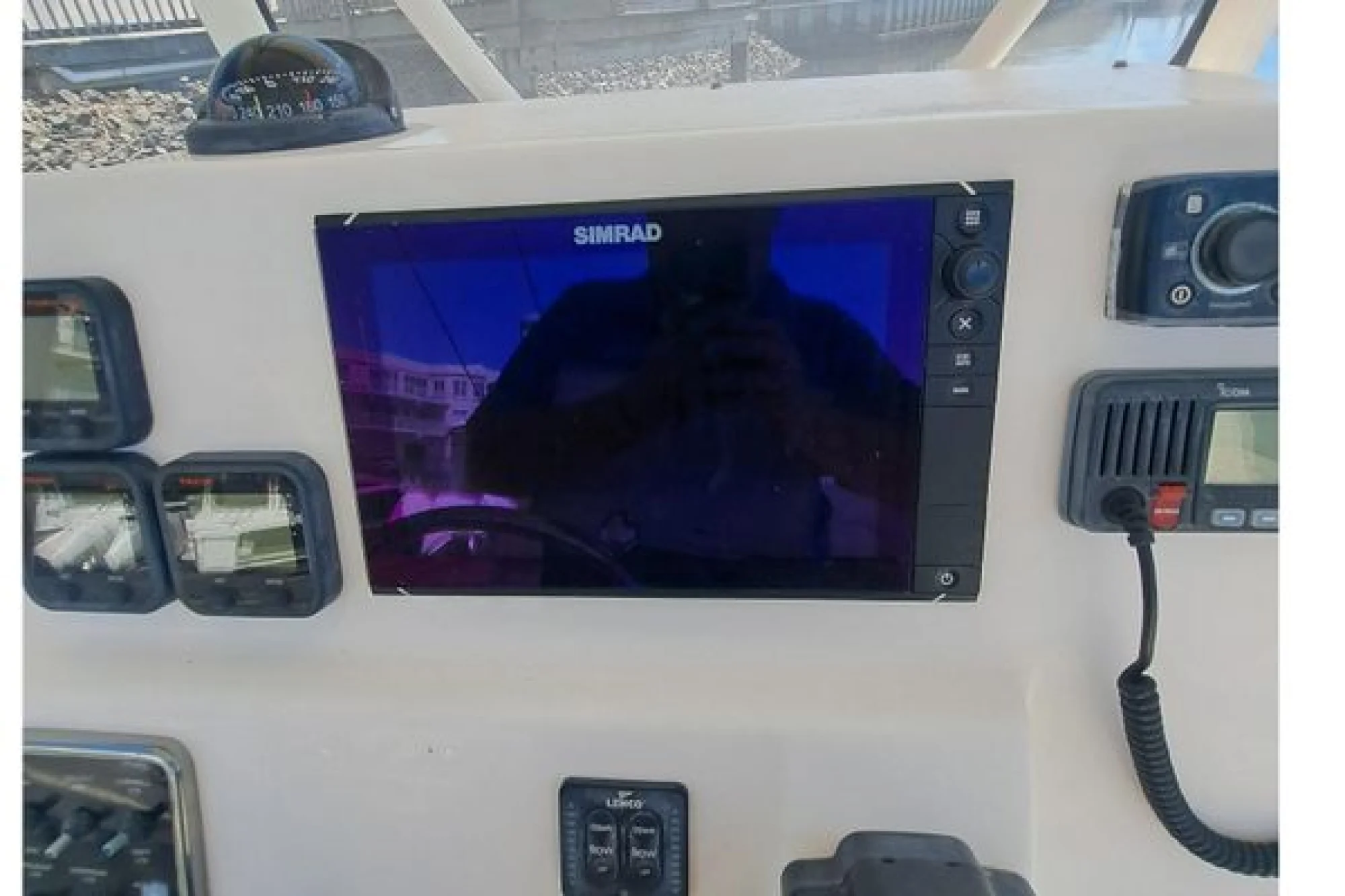 2014 25' Cobia 256 Center Console | 25ft - Image 5