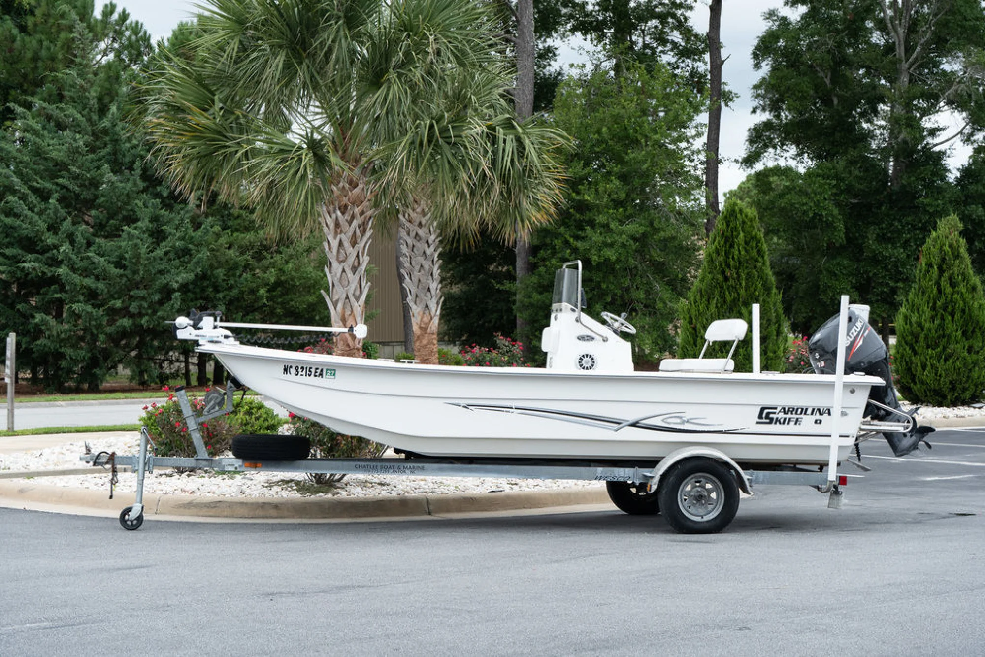 Carolina Skiff 19 DLX - Main Image
