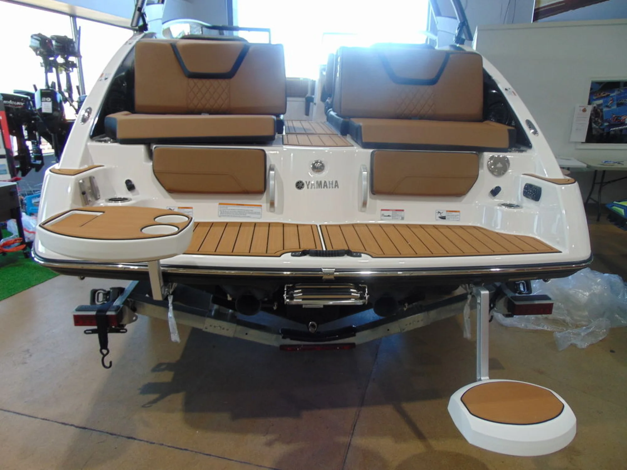 Yamaha Boats 252SD - Image 5