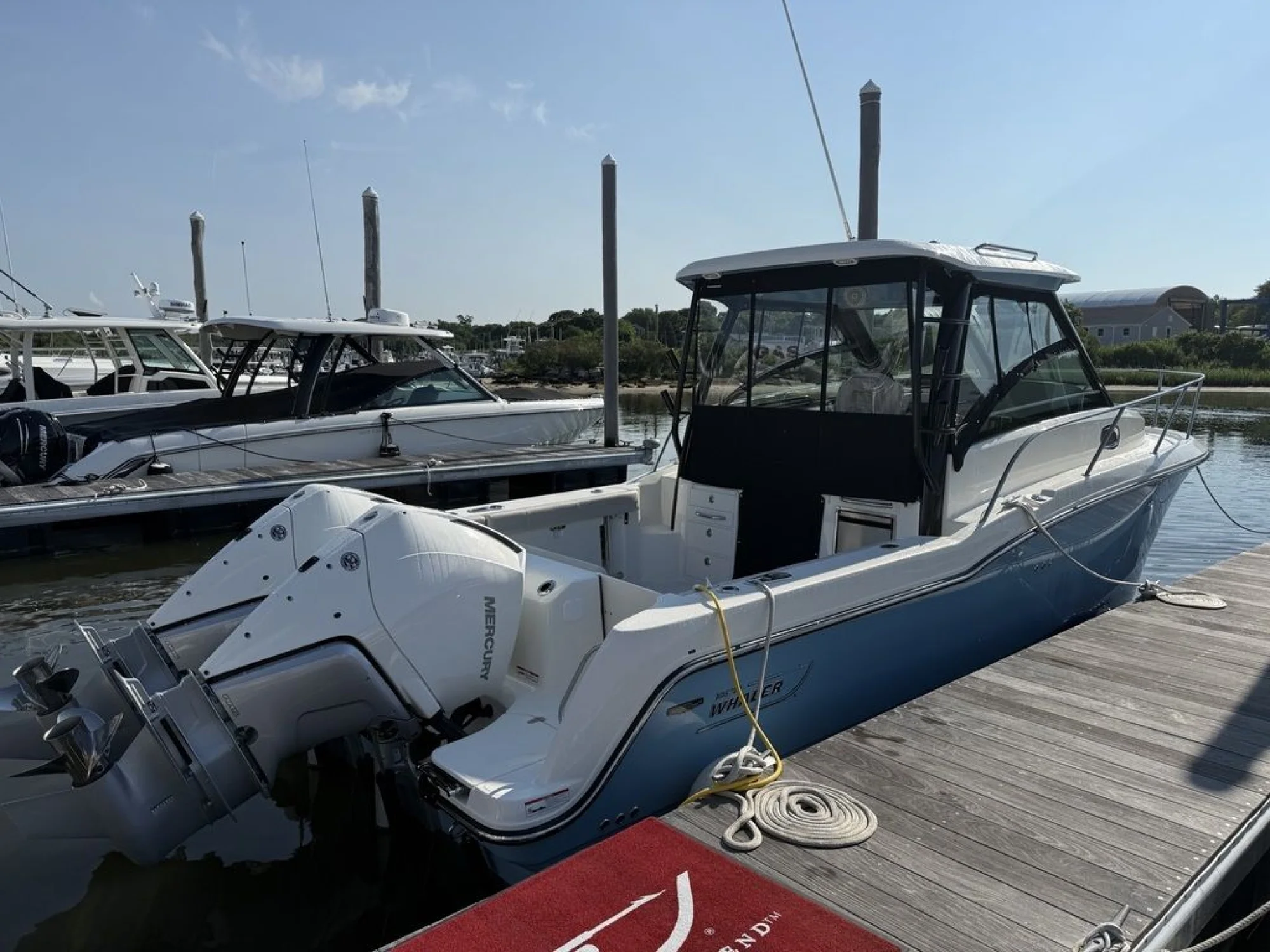 Boston Whaler 285 Conquest - Image 4