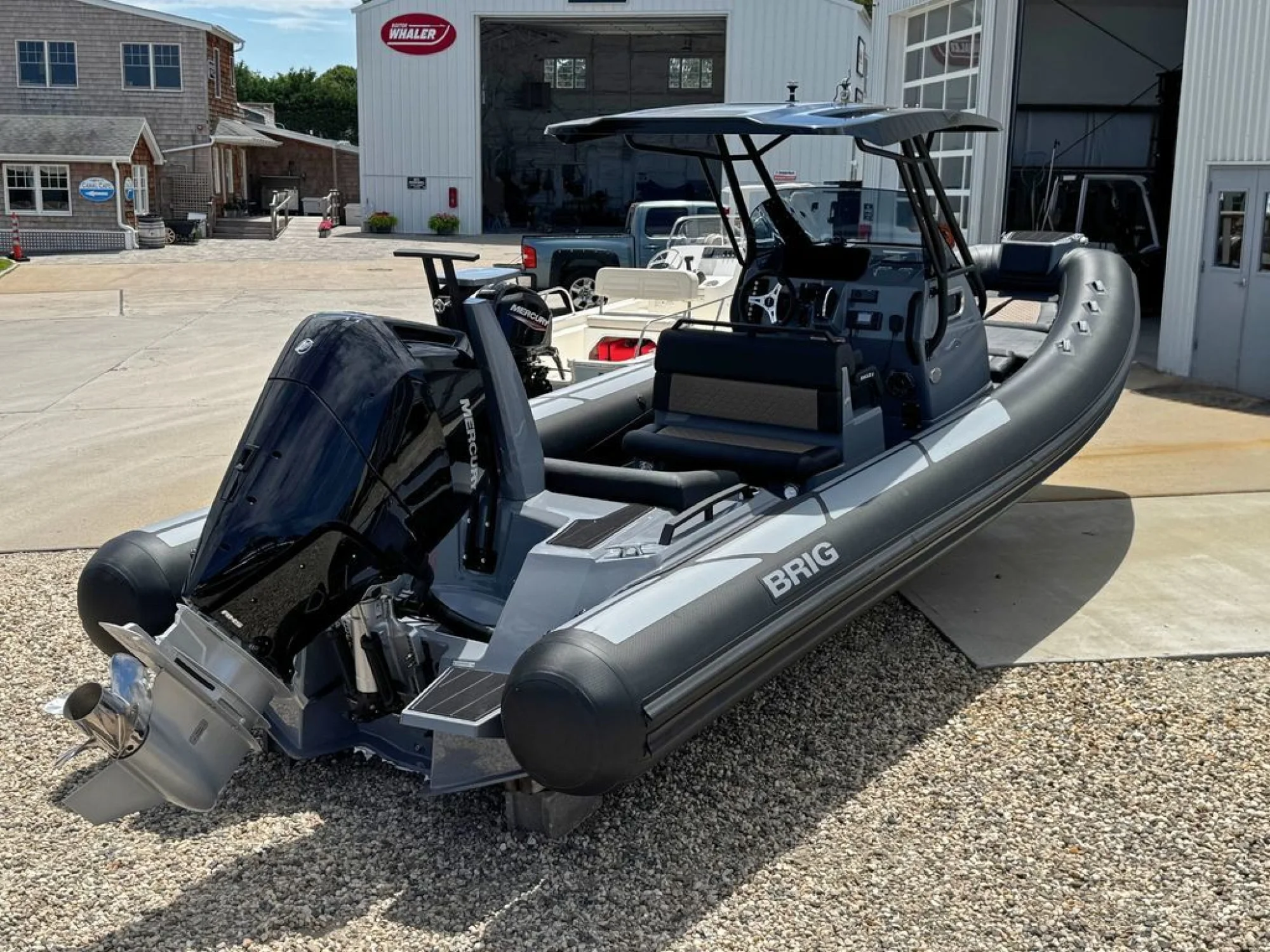 BRIG Boats Eagle 8 - Image 4