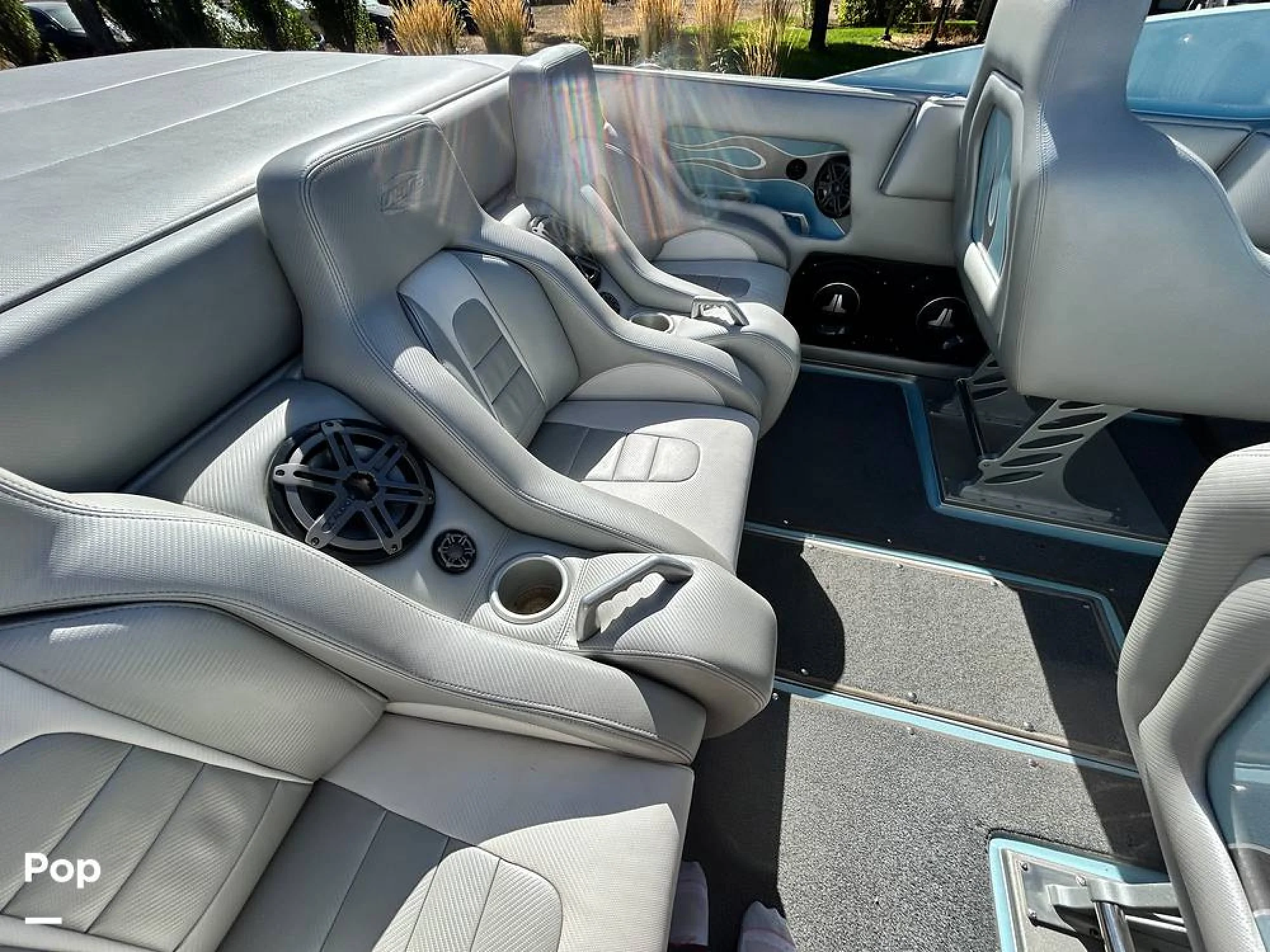 2009 Ultra 27 Shadow Cat - Image 3