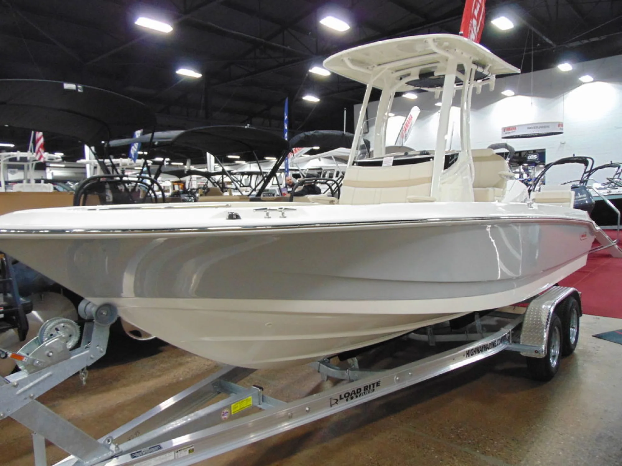 Boston Whaler 220 Dauntless