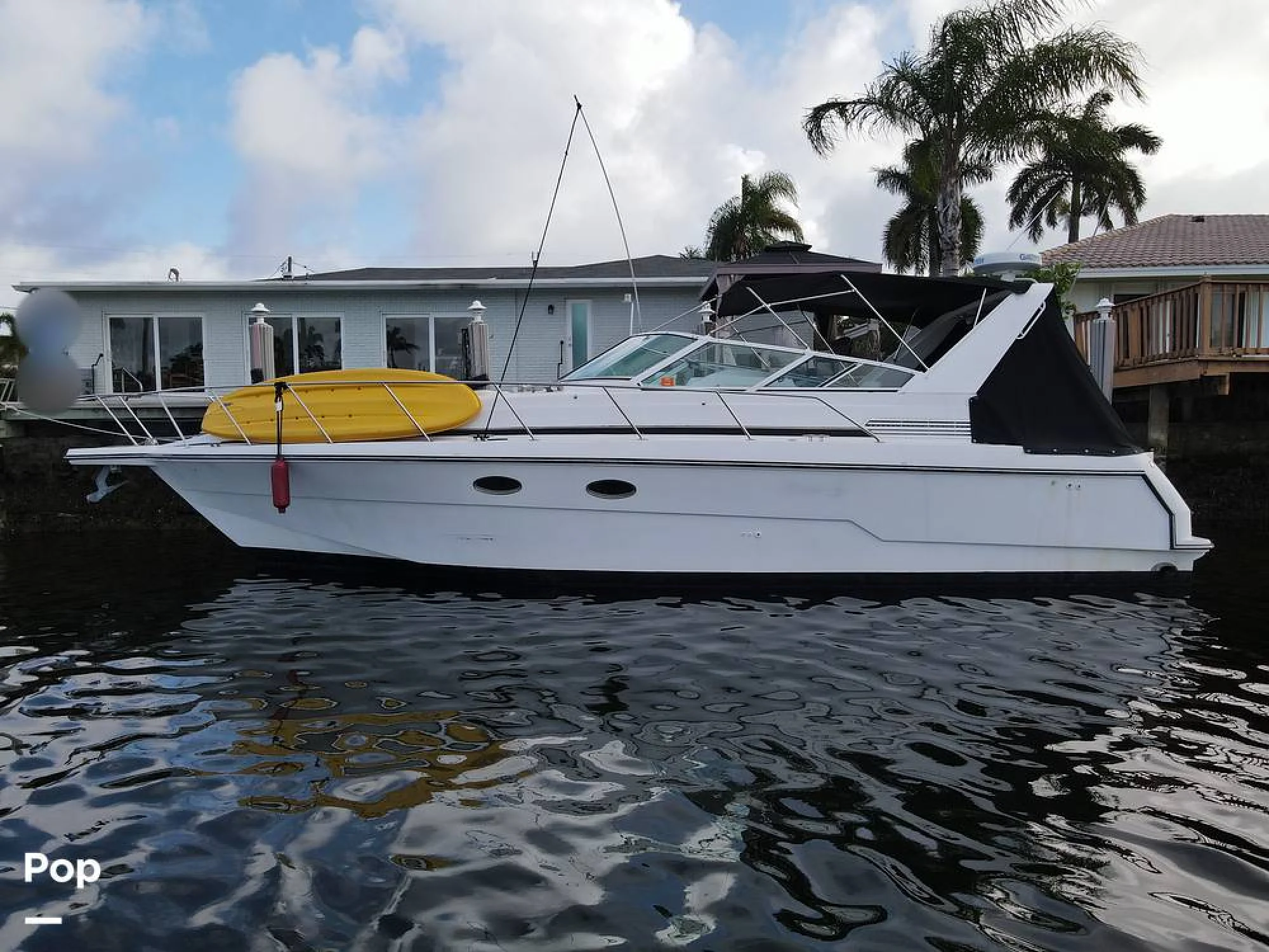 1994 Trojan 370 Express - Image 3