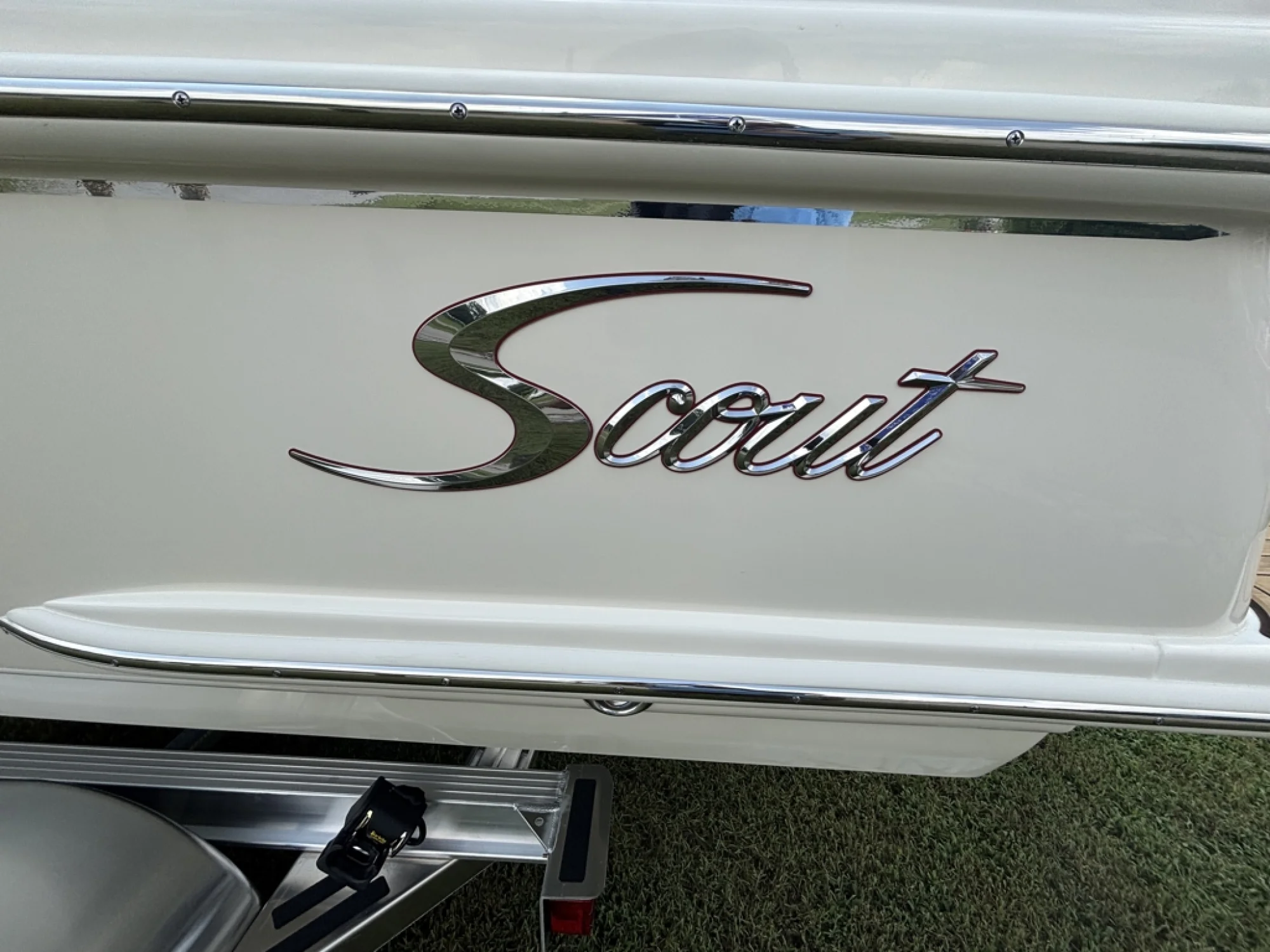 2026 Scout Boat Company 215 XSF - Image 4