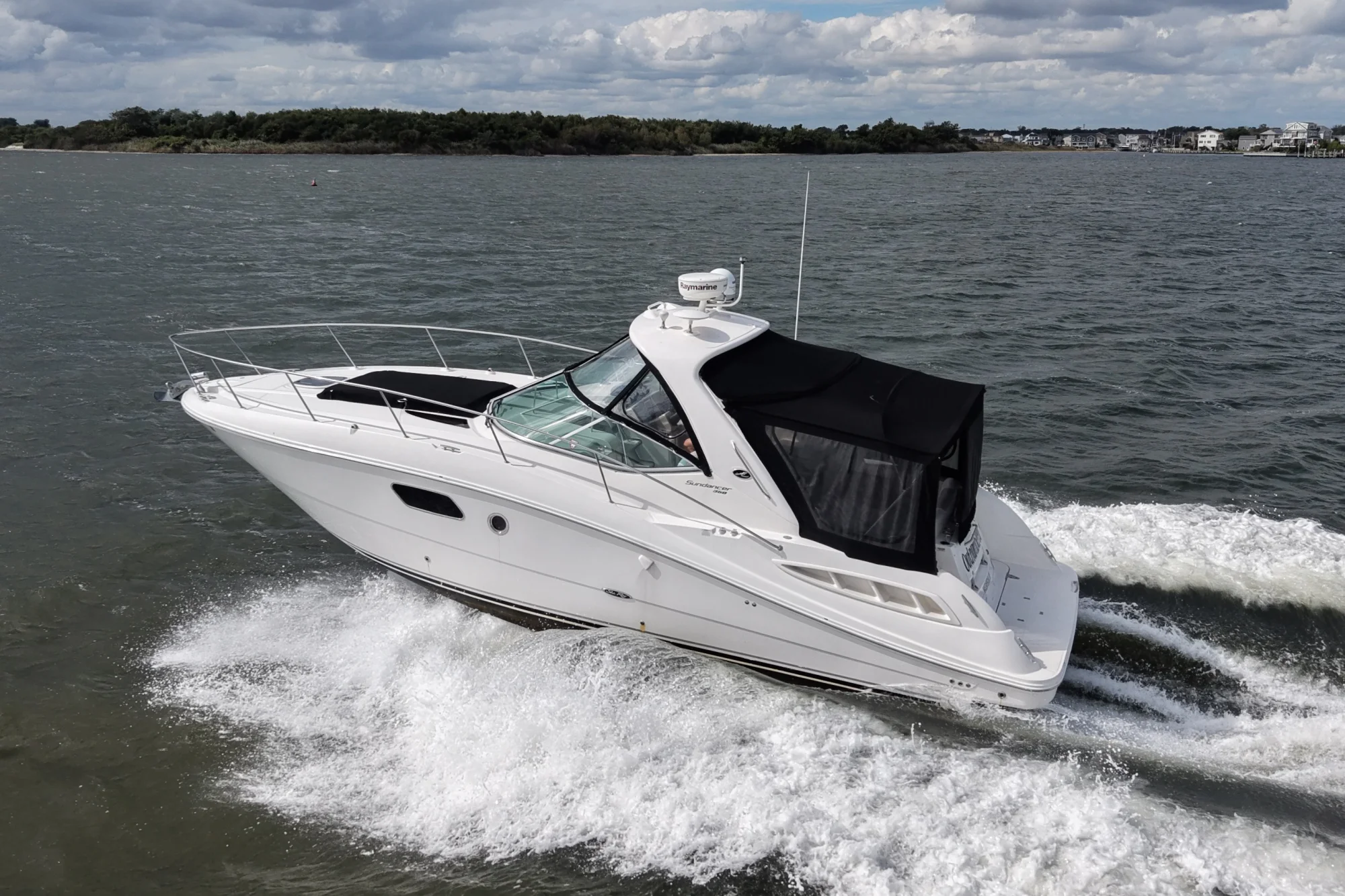 2011 Sea Ray Sundancer 350 - Image 2