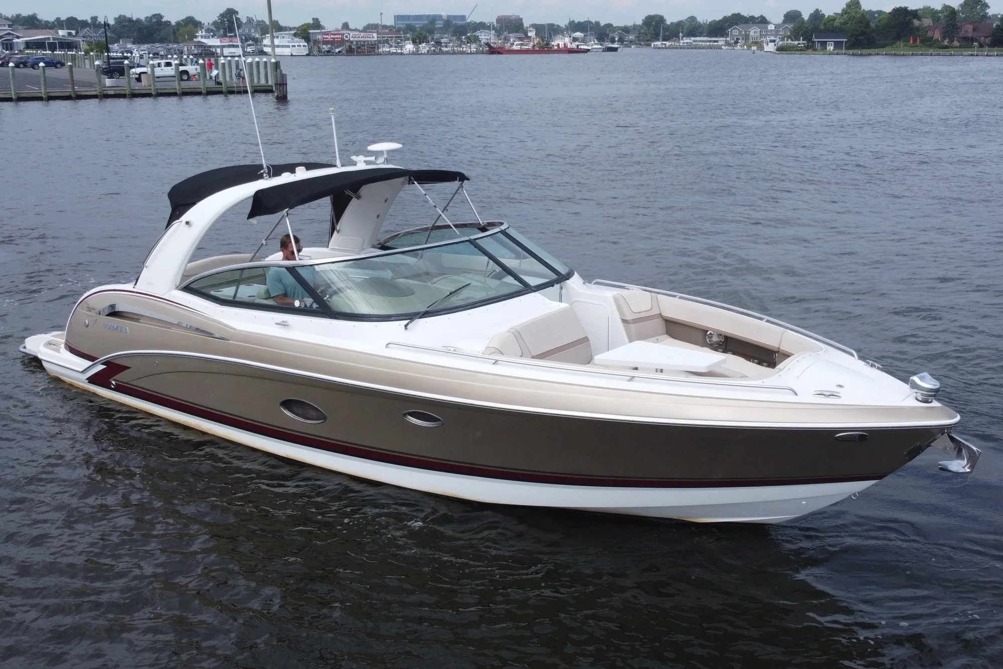 2013 Formula 350 Crossover Bowrider - Image 5