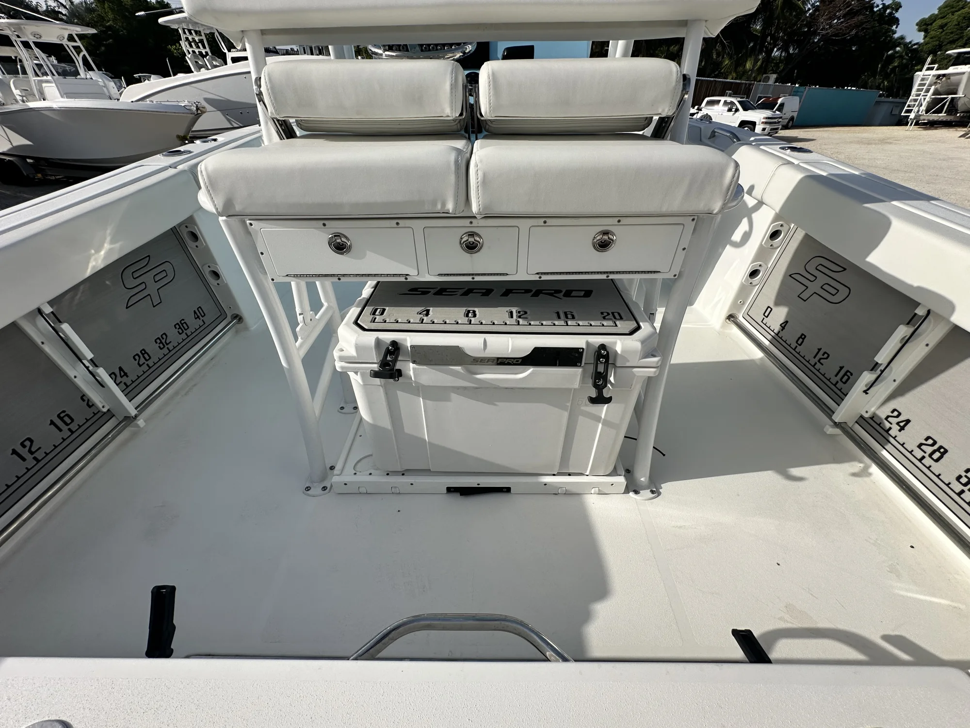 2025 Sea Pro 225 Sandbar - Image 5
