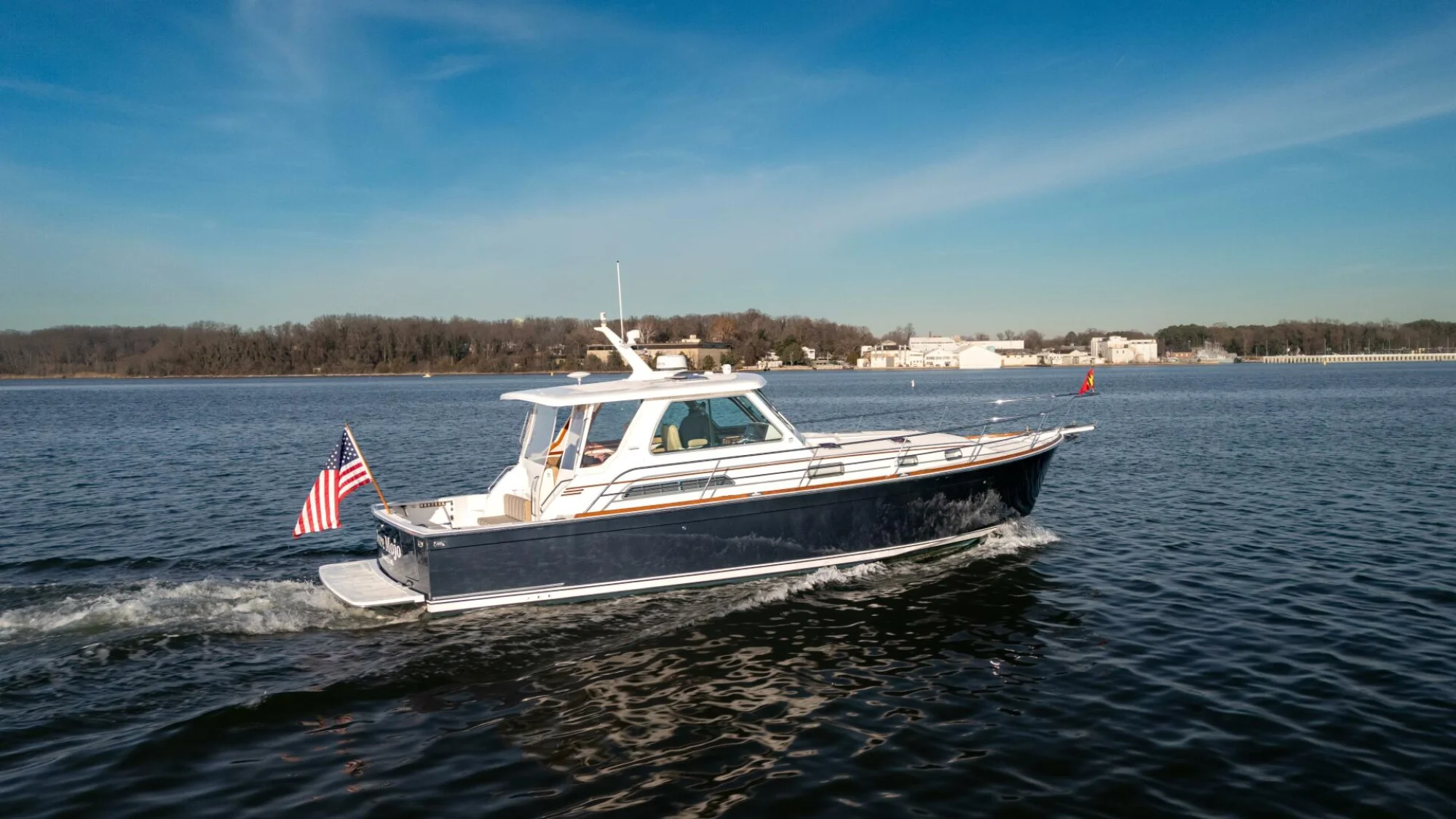 2009 Sabre 42 Hard Top Express - Image 4