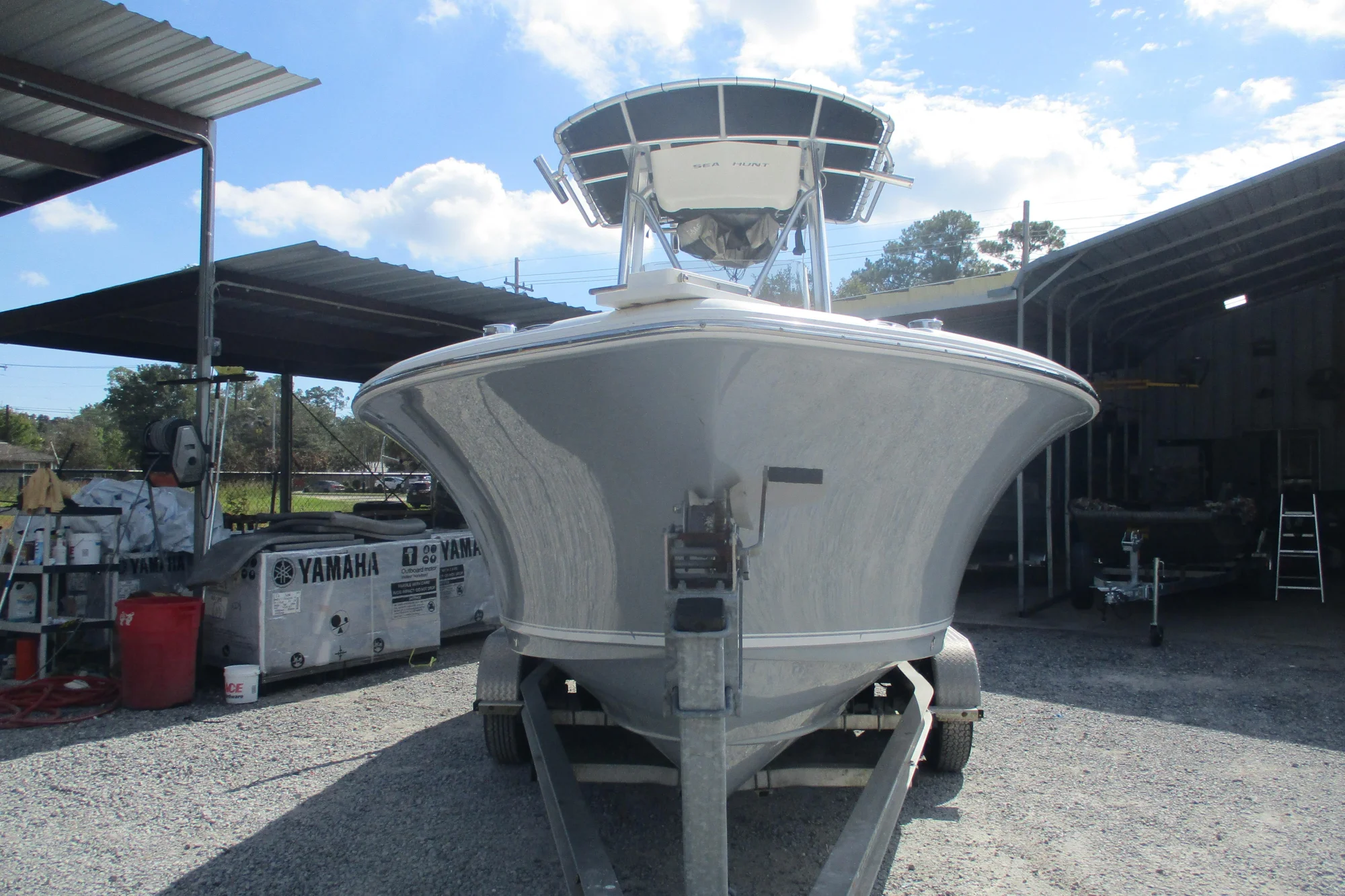 2015 Sea Hunt Triton 225 - Image 3