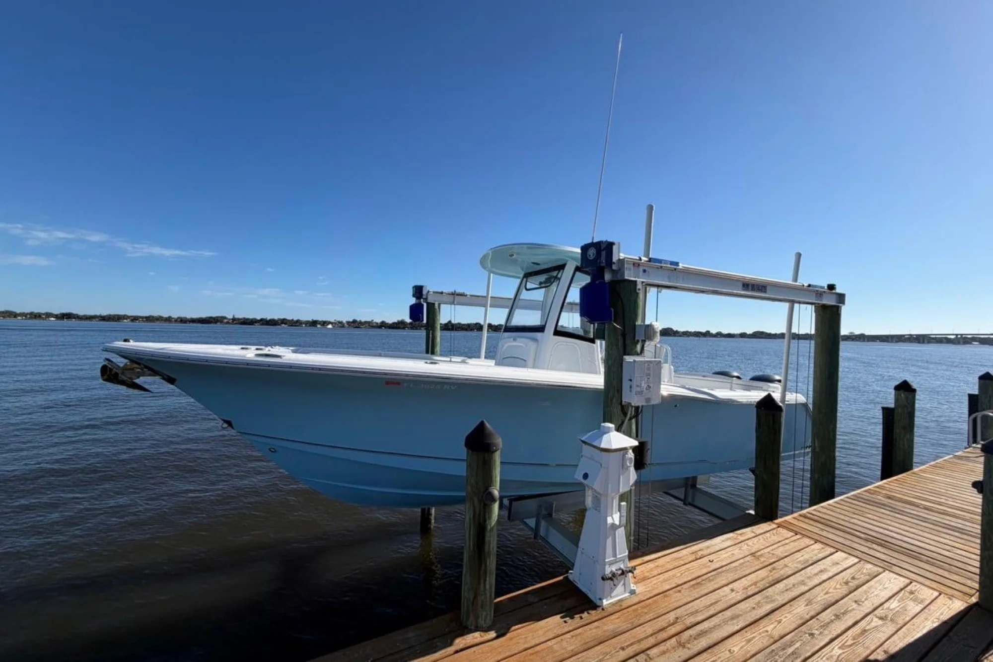 Sea Hunt Ultra 275 SE