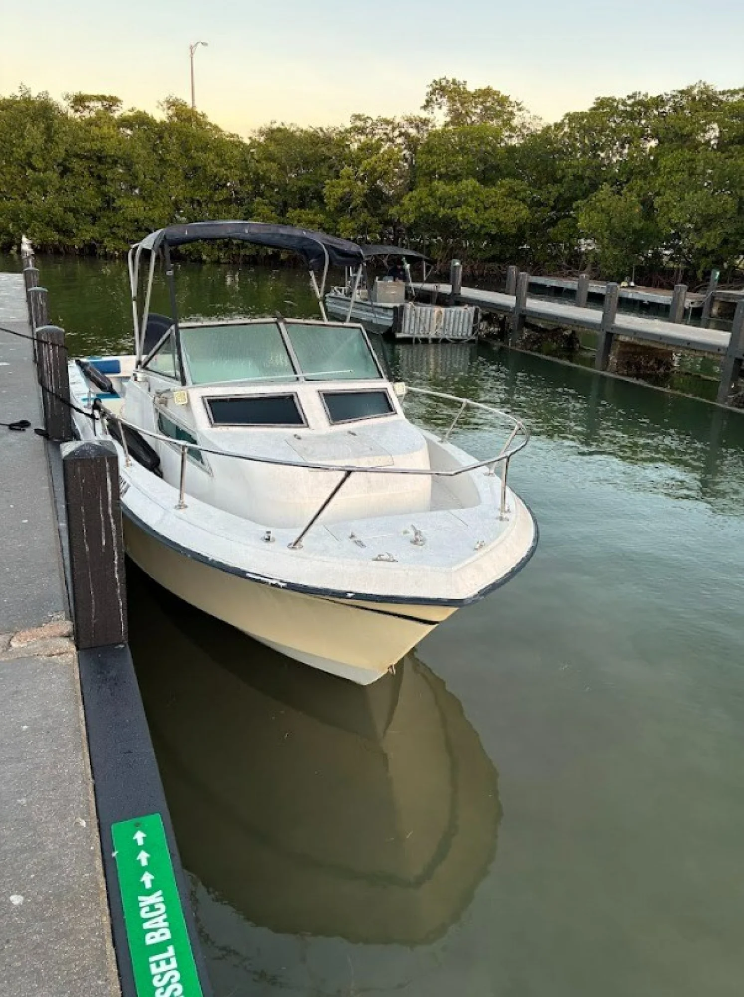 1989 Grady-White Offshore 242 - Main Image
