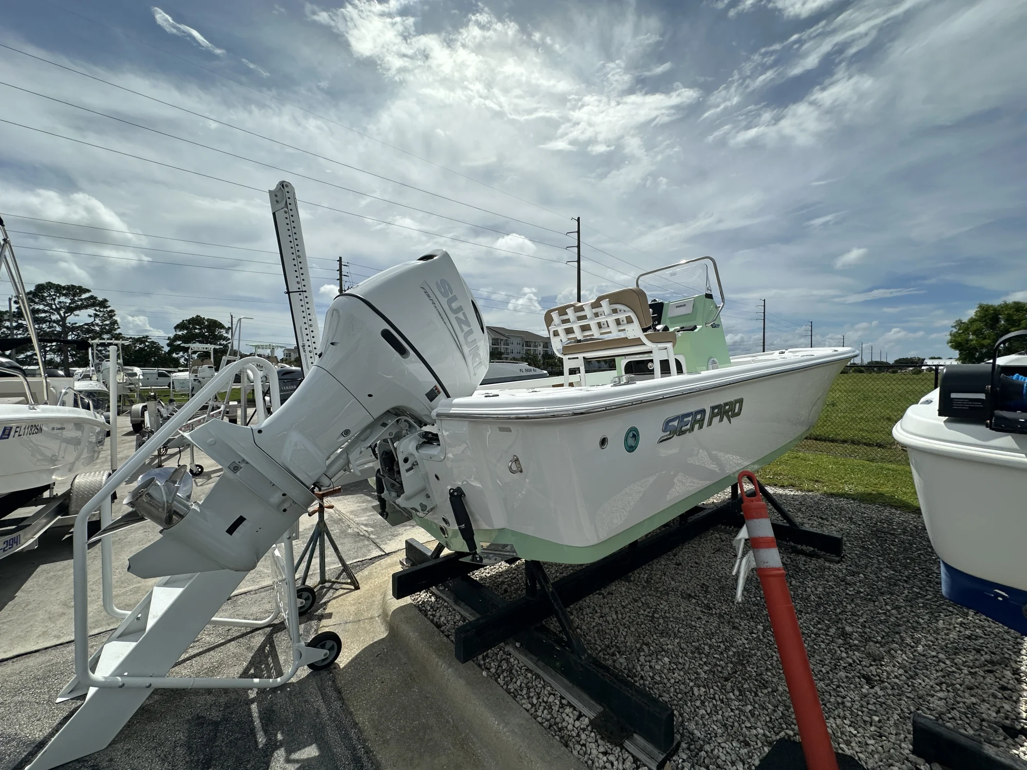 2027 Sea Pro 230 BAY - Image 3
