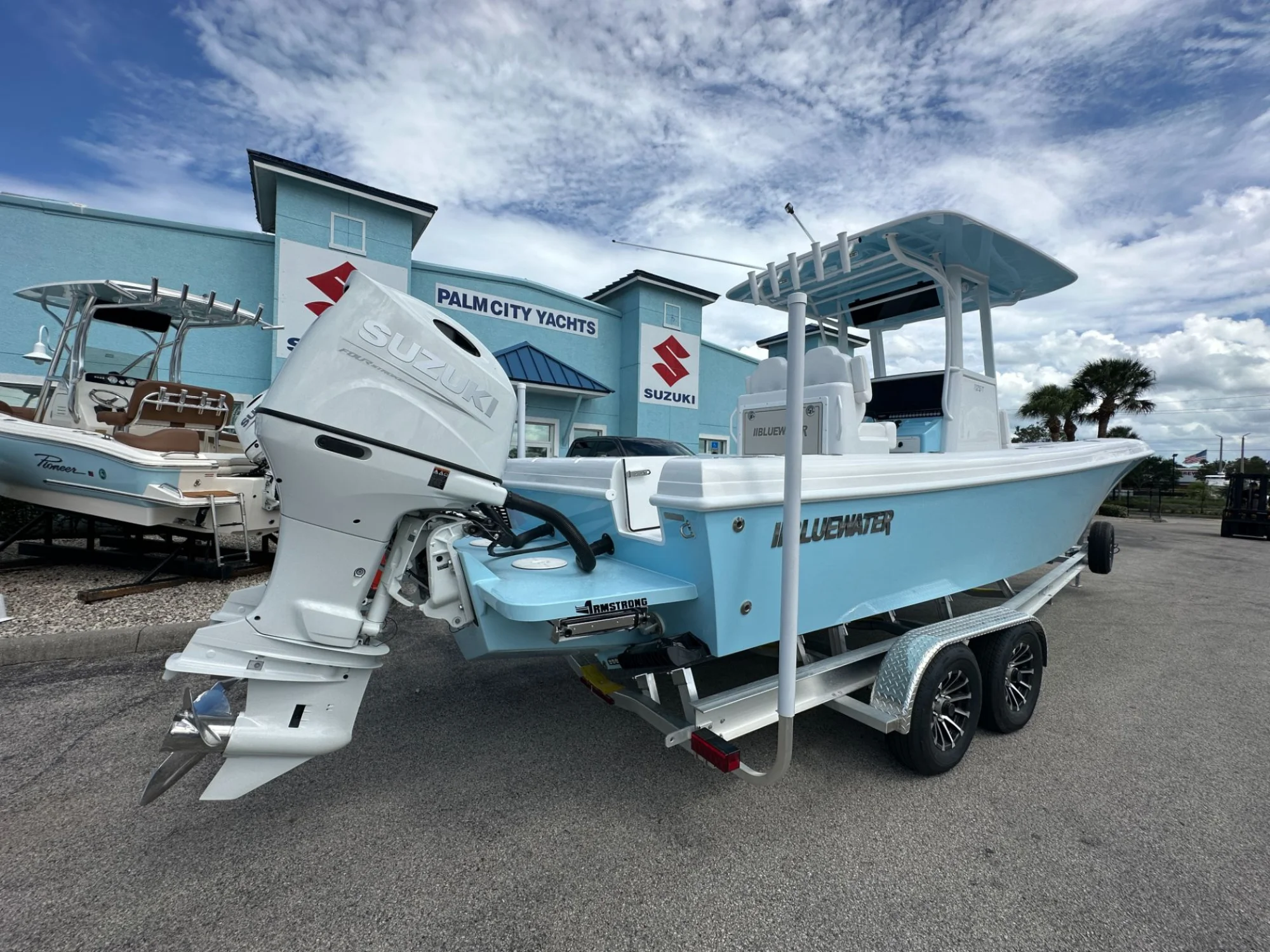 2026 Bluewater 25T CC - Image 5