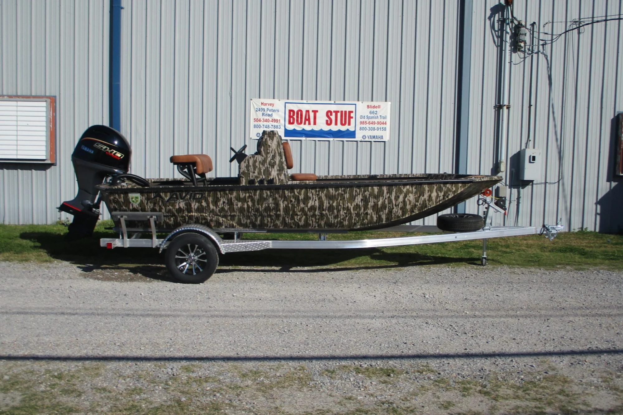 2026 Avid 18 Rogue CC - Main Image