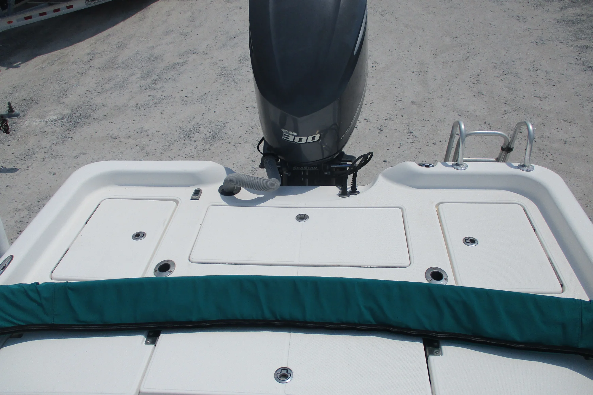 2016 Blue Wave 2400 PureBay - Image 4
