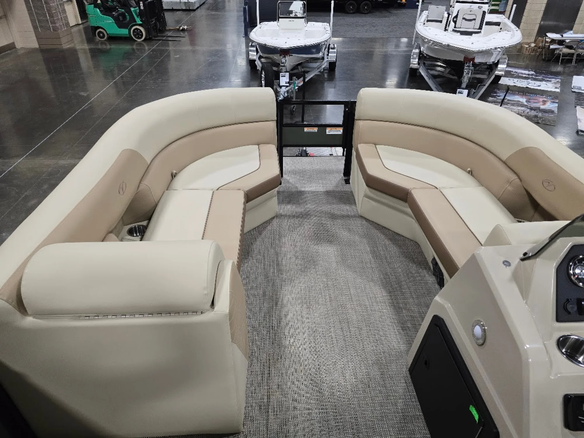 2026 Veranda Vista 22FRC+2 - Image 4