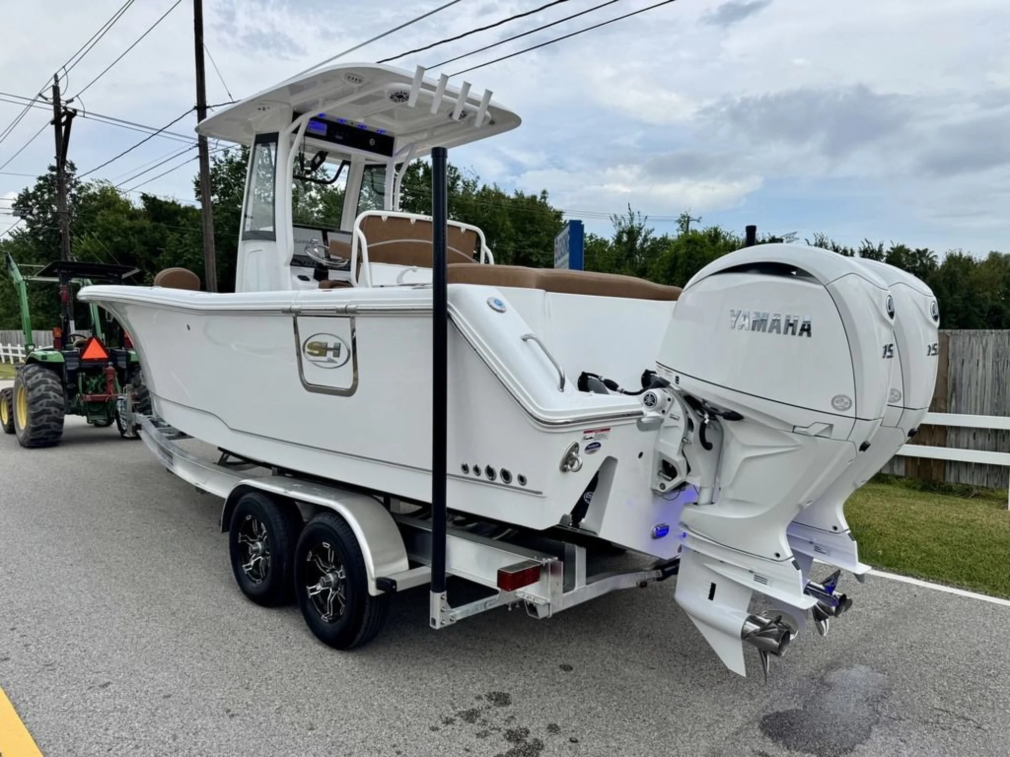 2027 Sea Hunt Ultra 265SE - Image 2