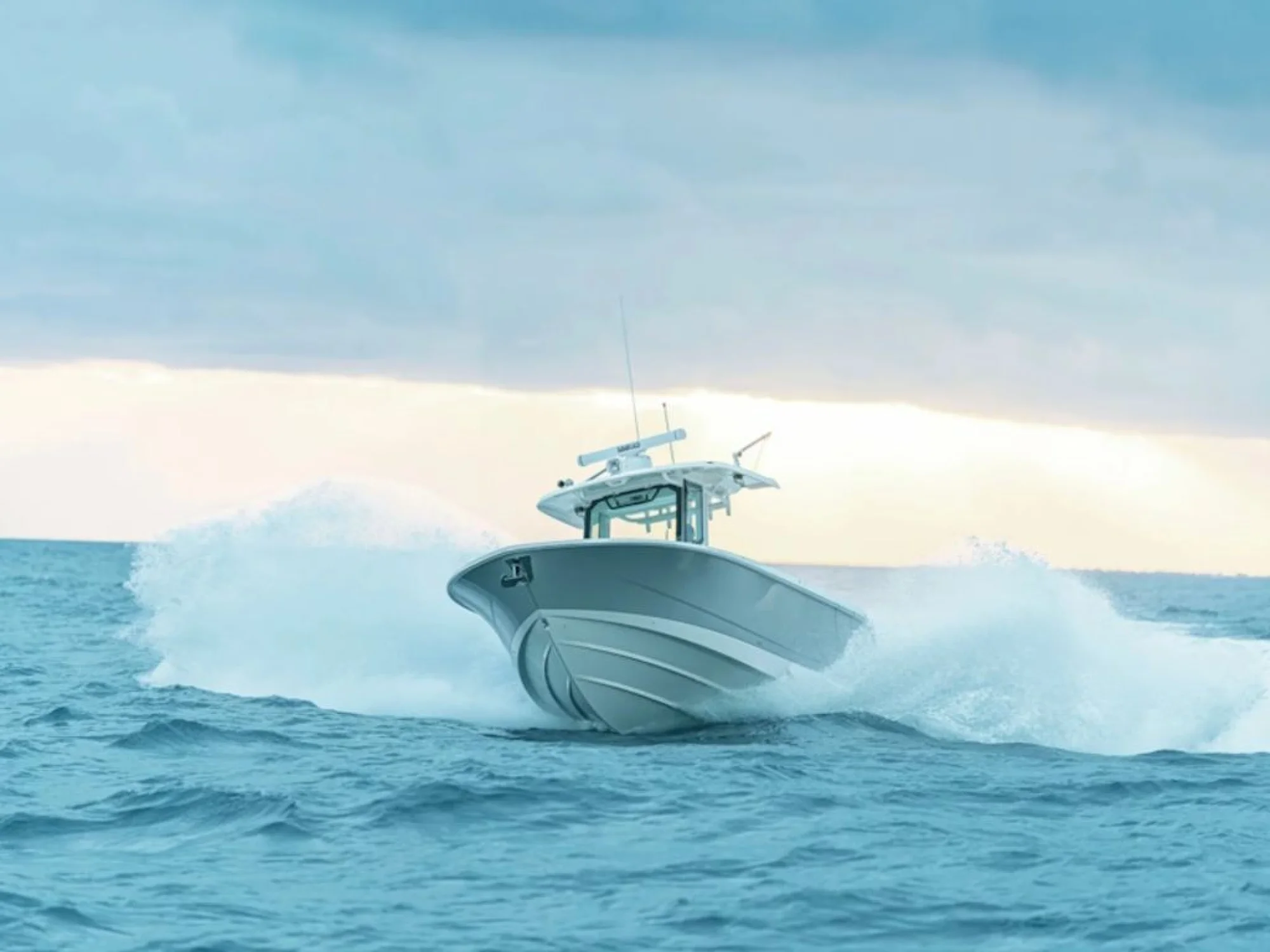 Boston Whaler 330 Outrage - Image 2