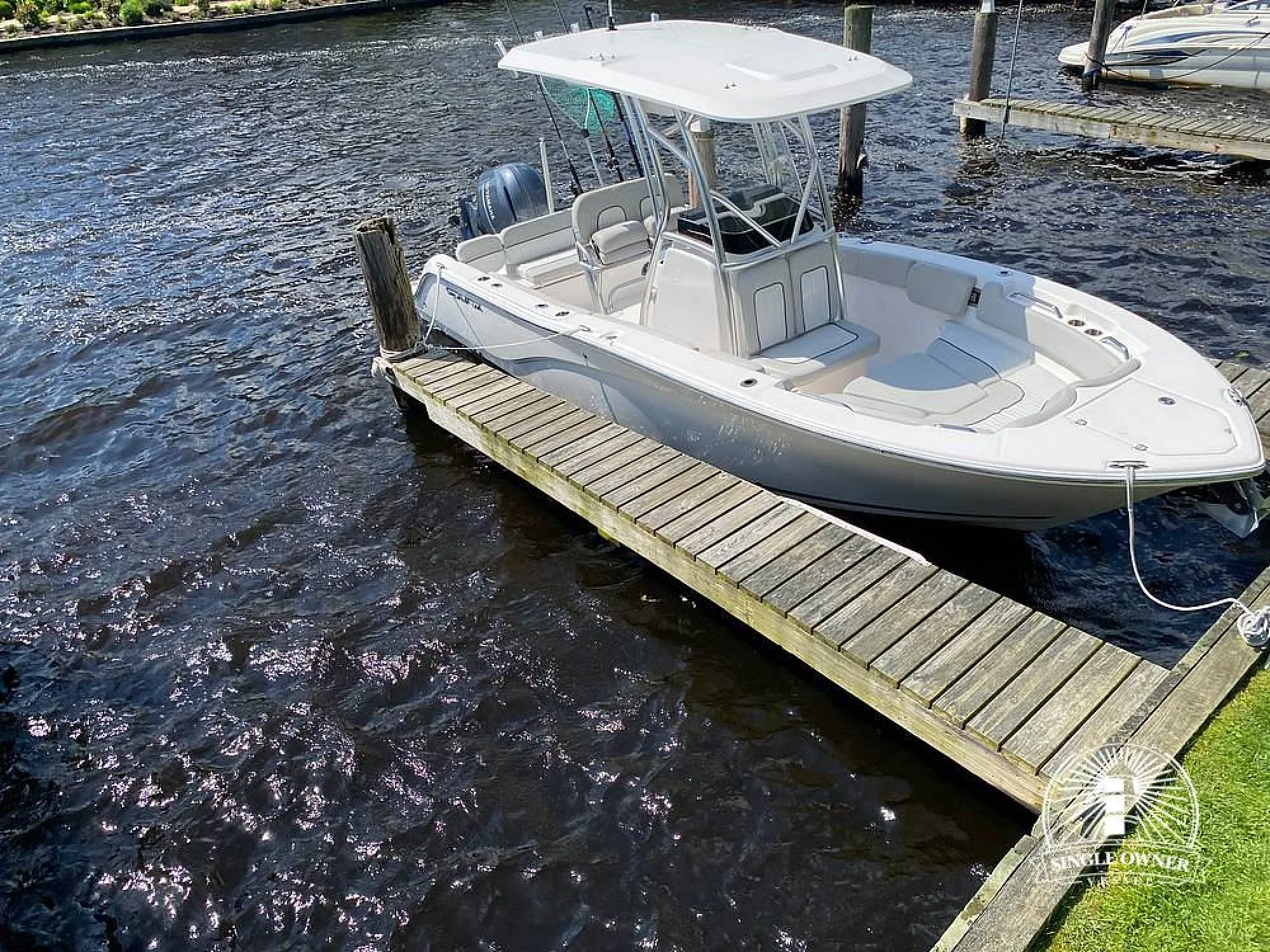2022 Sea Fox 228 Commander - Main Image