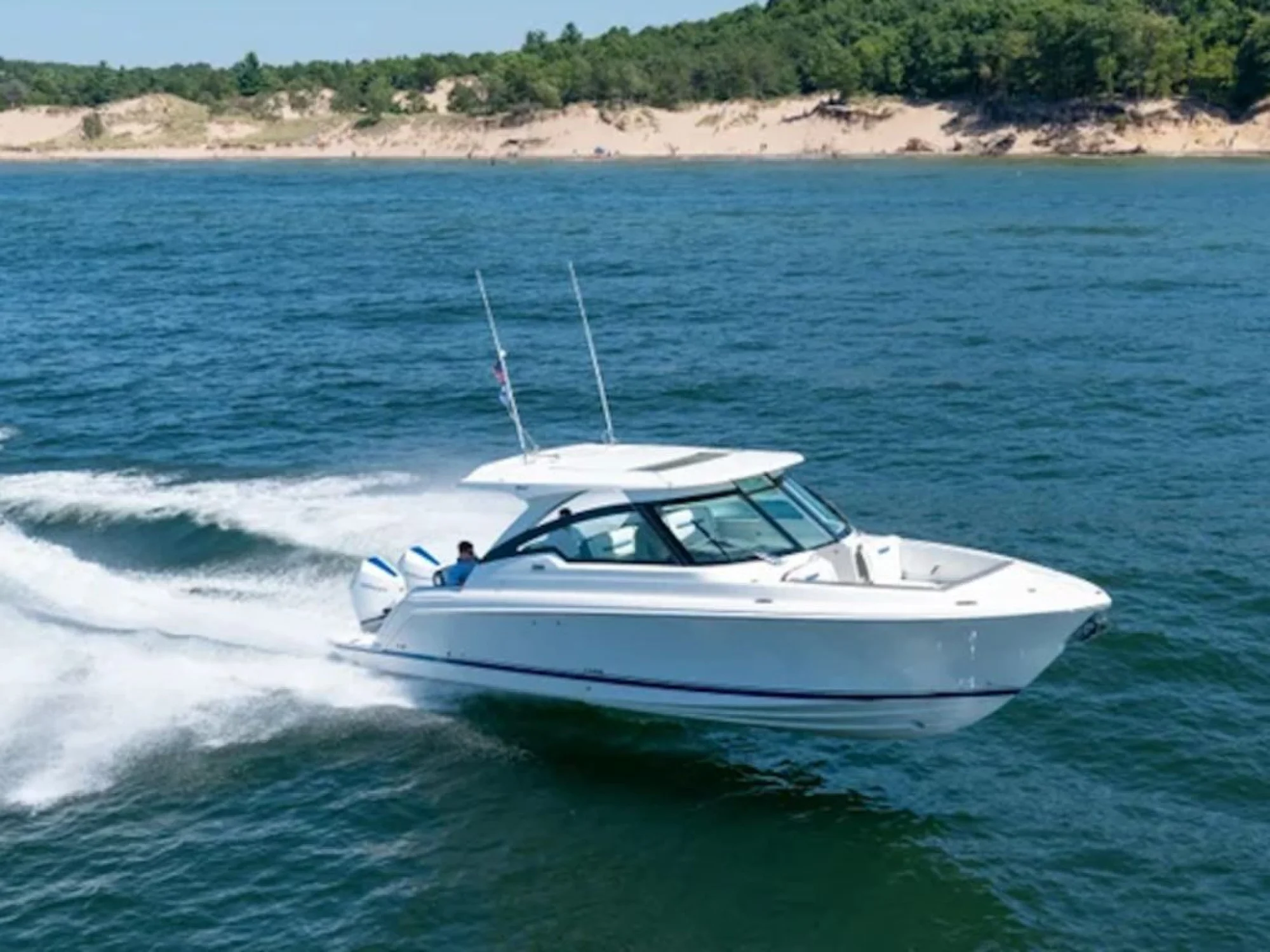 Tiara Yachts 34LX - Main Image
