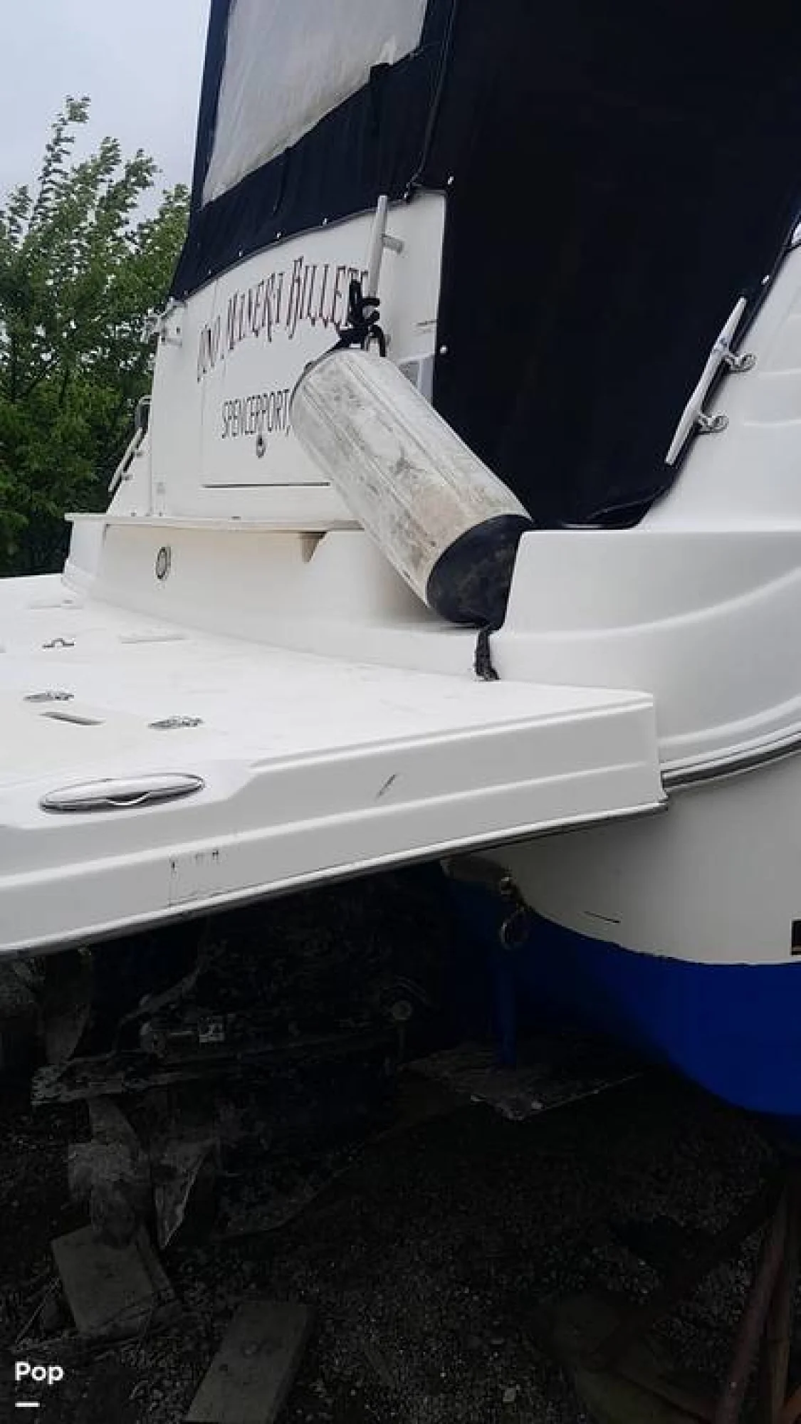 2006 Rinker 342 - Image 5