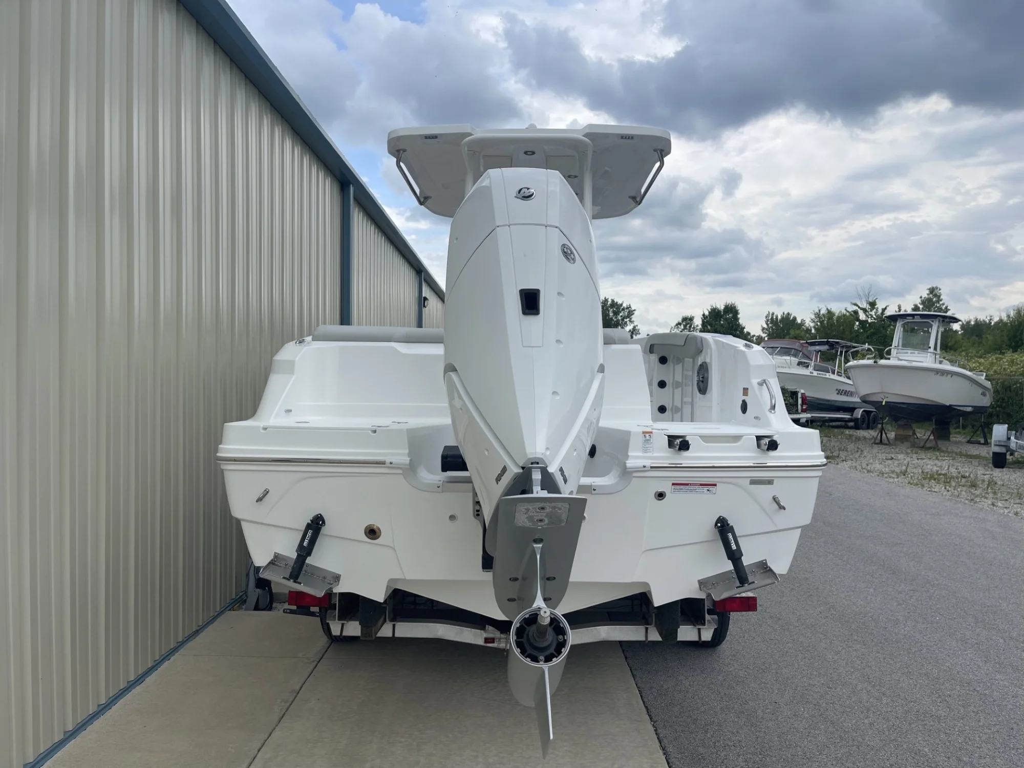 2026 Hurricane 24 Center Console - Image 5