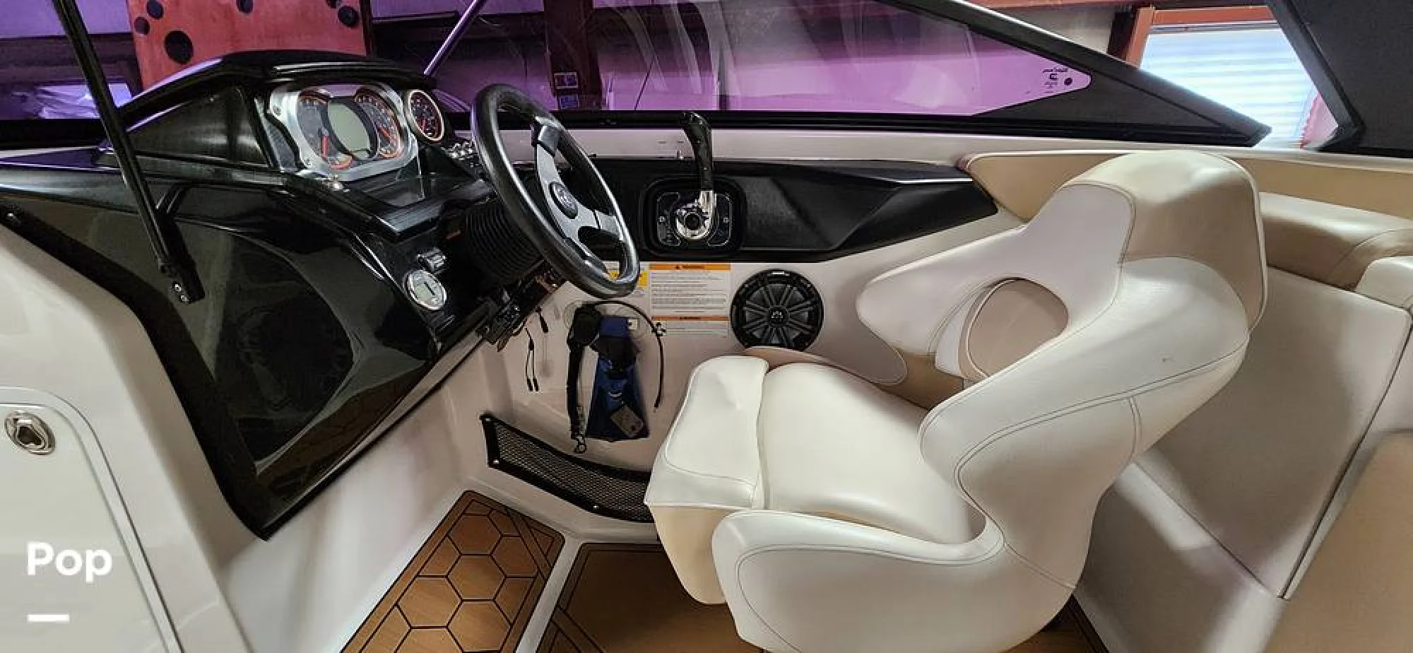 2018 Scarab 255 Platinum SE Jet Boat - Image 4