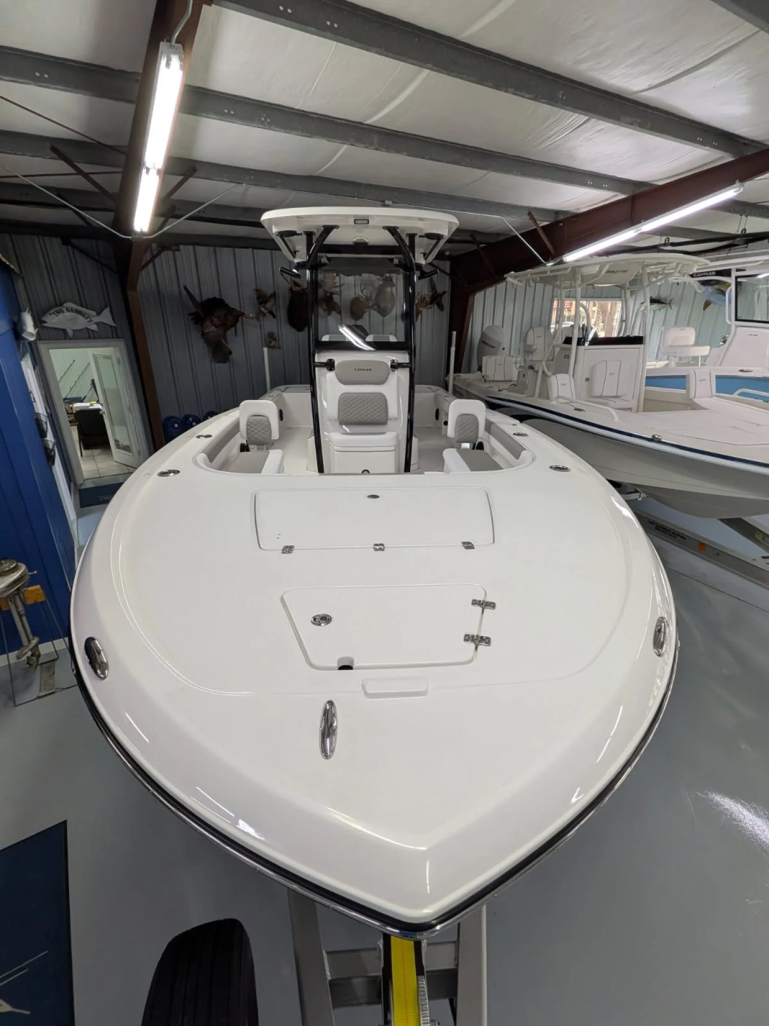 Caymas 28HB with Stealth Package!! - Image 2
