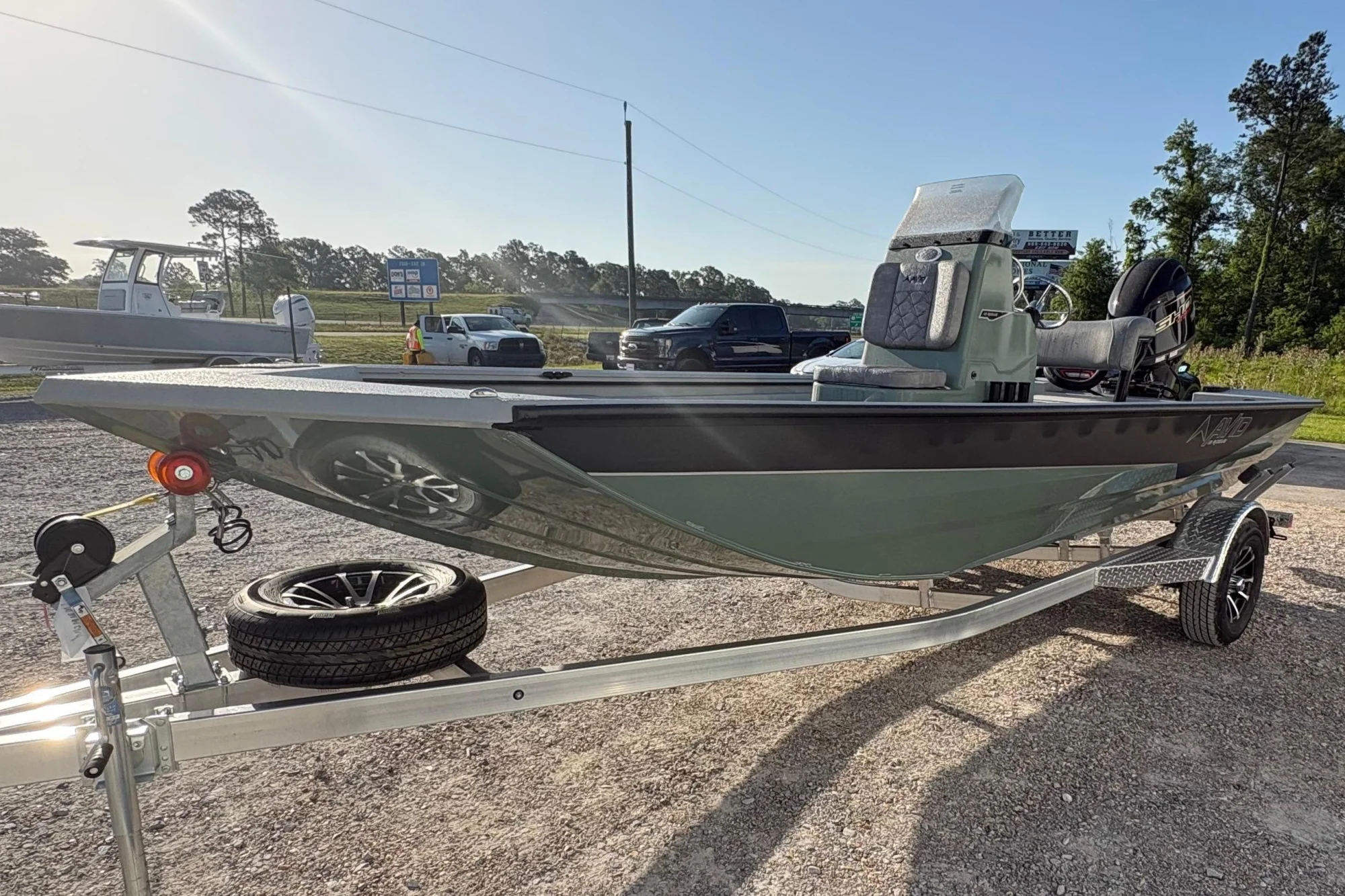 2026 Avid 18 Rogue CC - Image 5