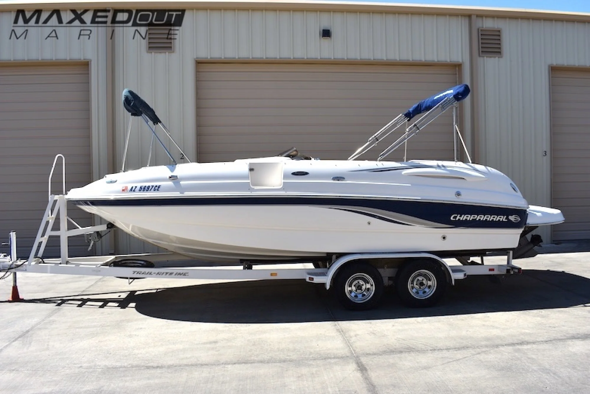 2004 Chaparral 232 Sunesta Deckboat Volvo 5.0 GXi!! - Main Image