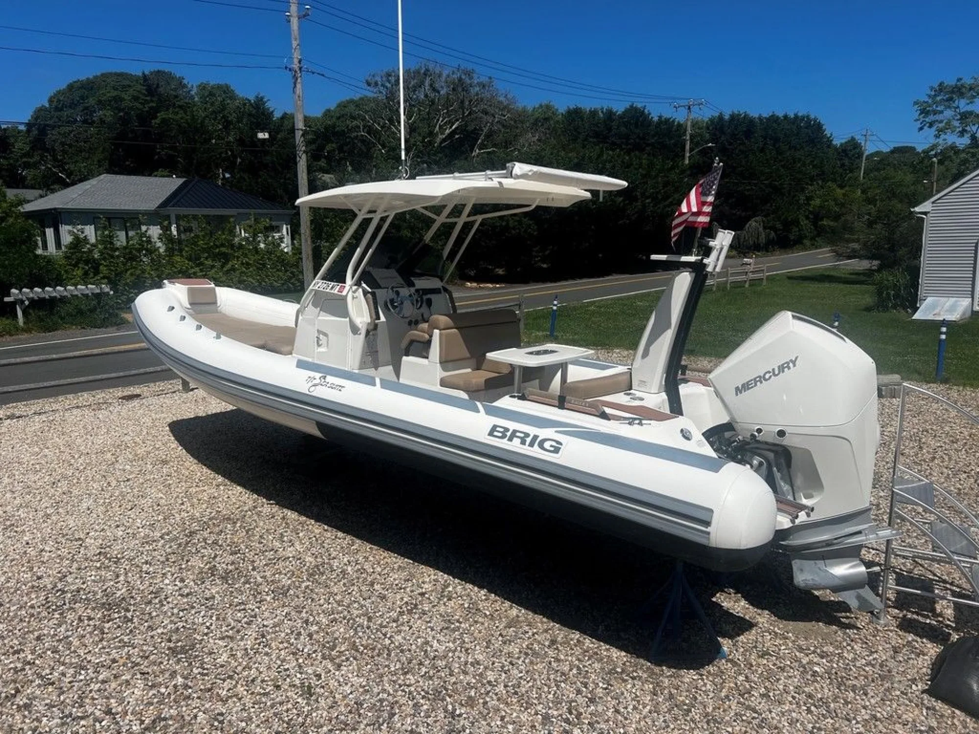 BRIG Boats Eagle 8