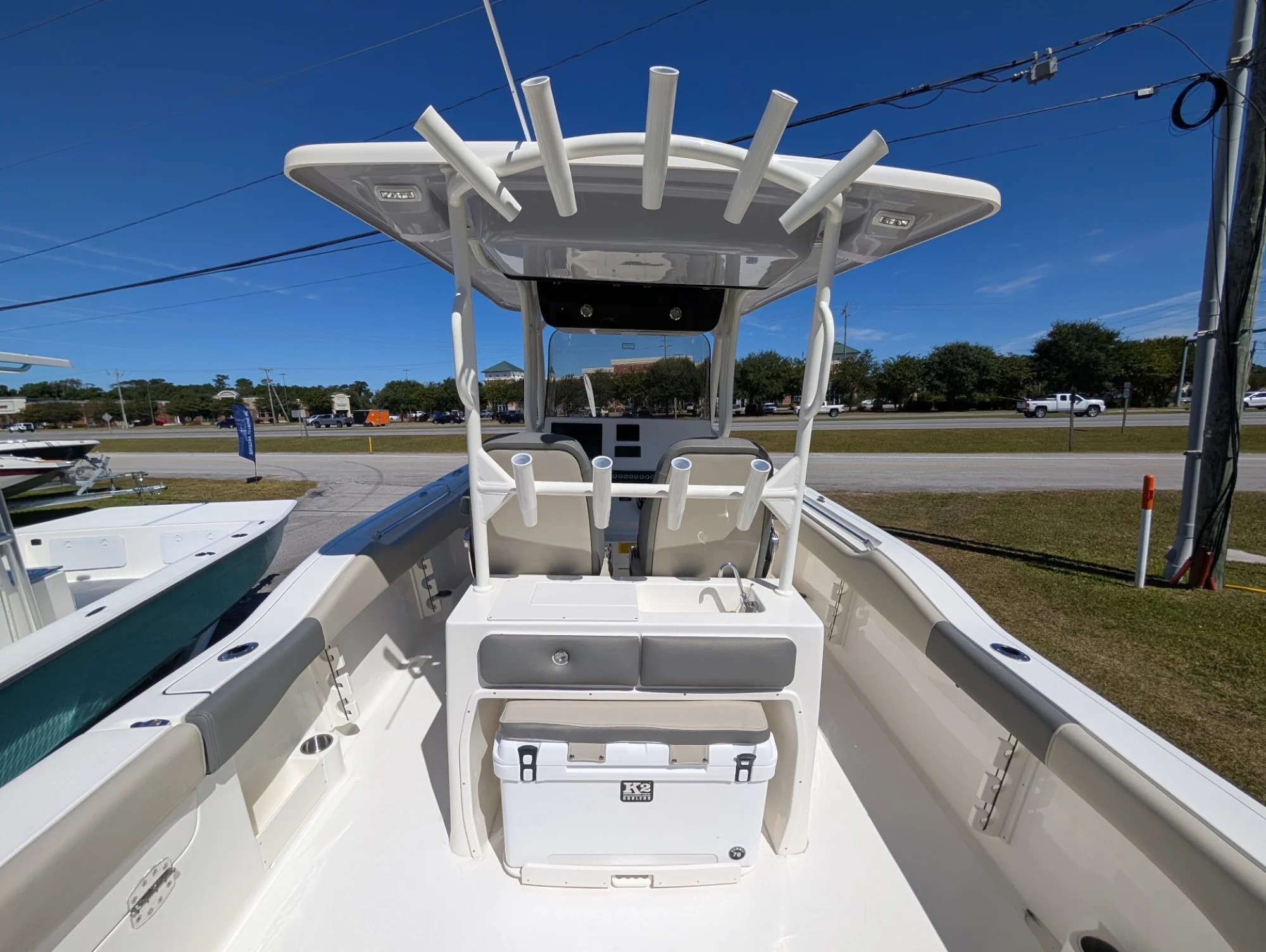 2026 Key West 263 FS Manta Gray - Image 5